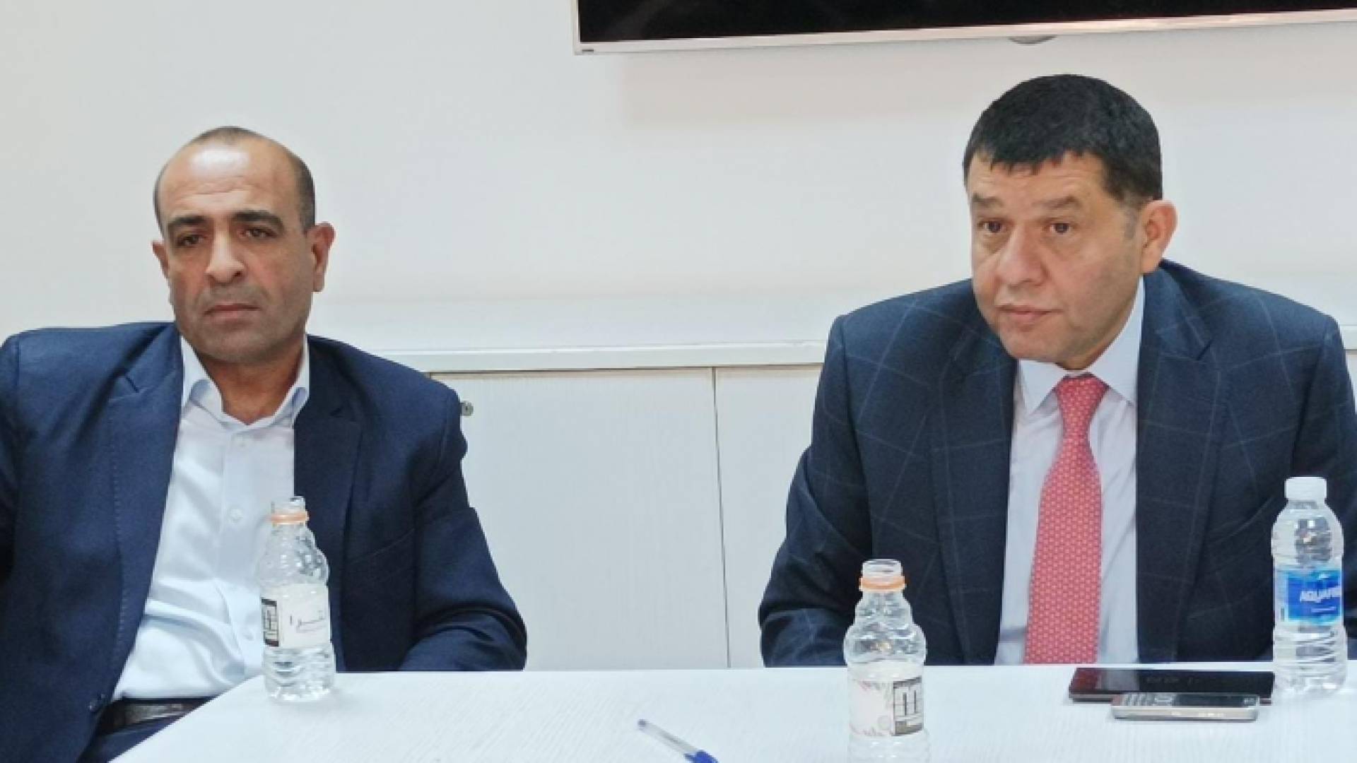 وزير العمل نايف استيتية في الاجتماع