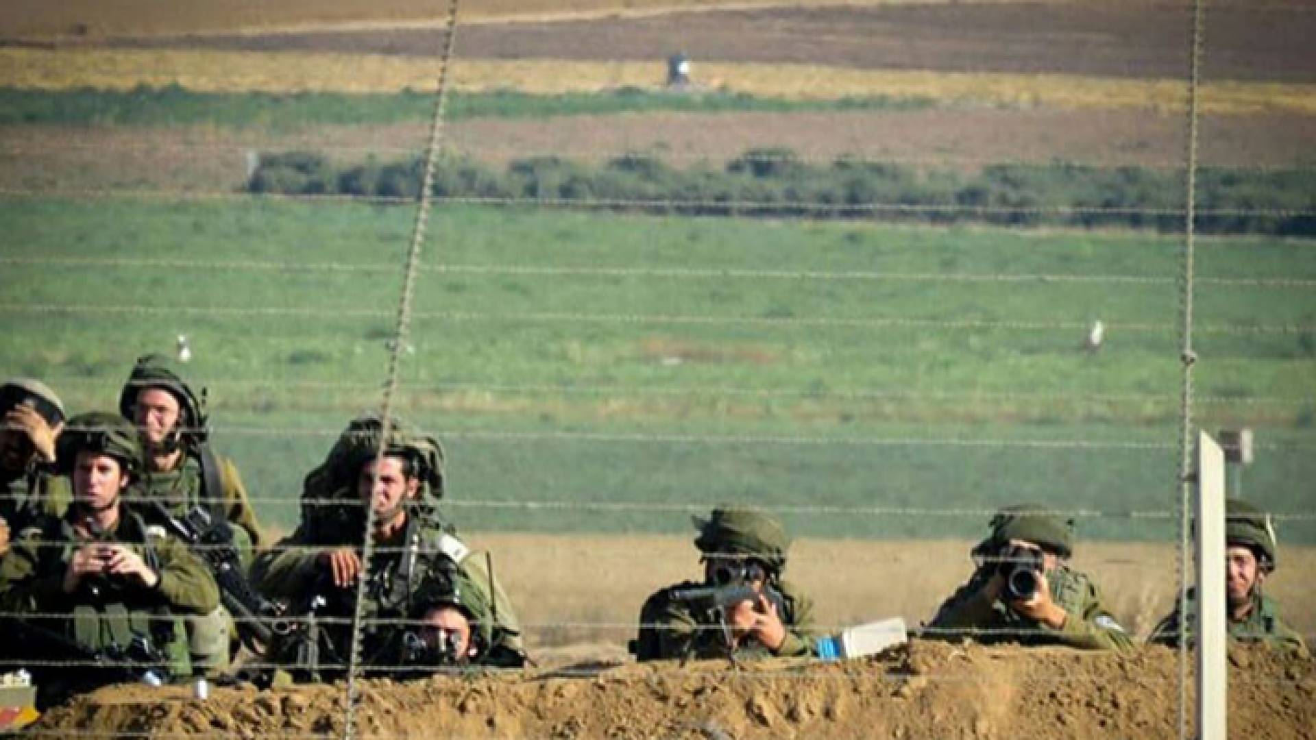 صورة أرشيفية من انتشار قوات الاحتلال الإسرائيلي على حدود غزة