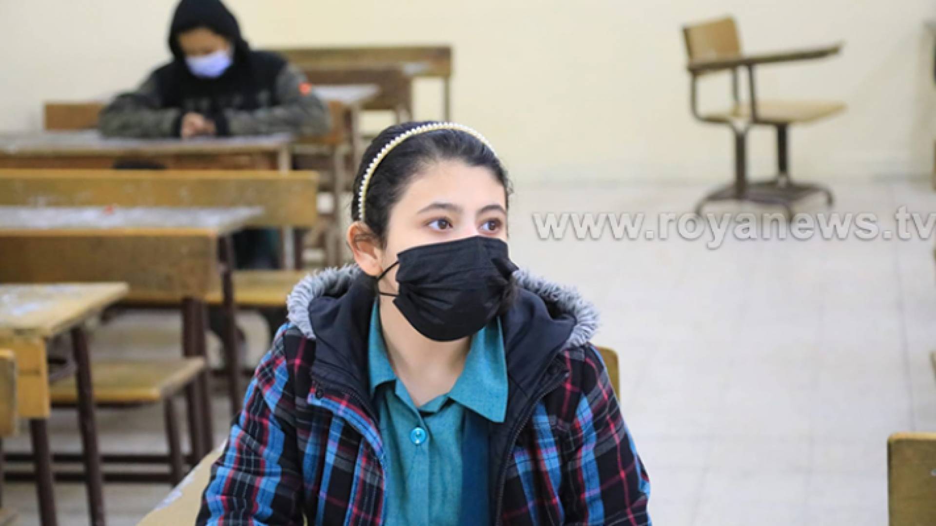 صورة أرشيفية لطالبة مدرسة حكومية