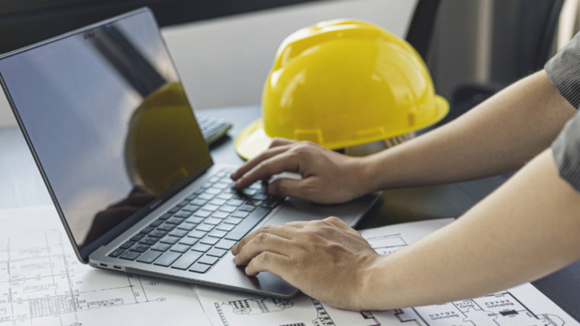 قبعة مهندسين