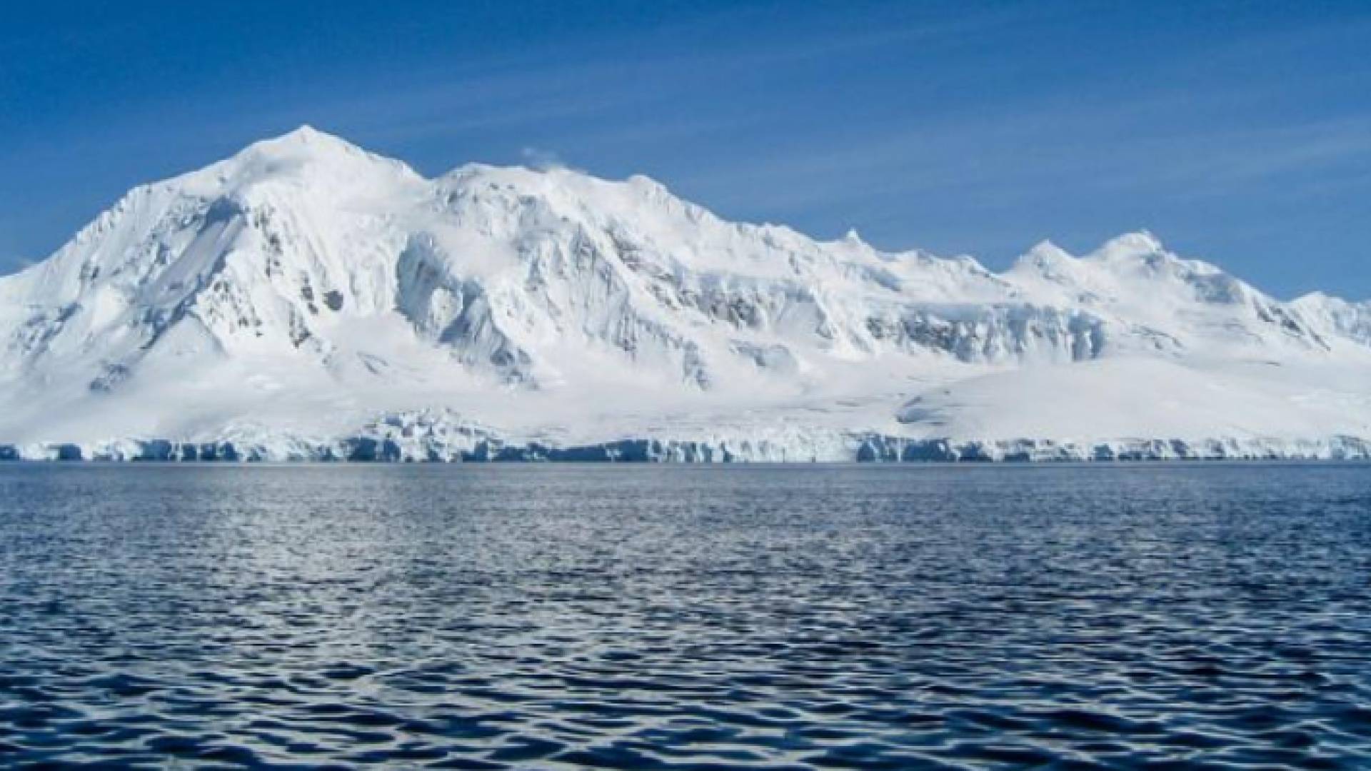 طبقة جليدية