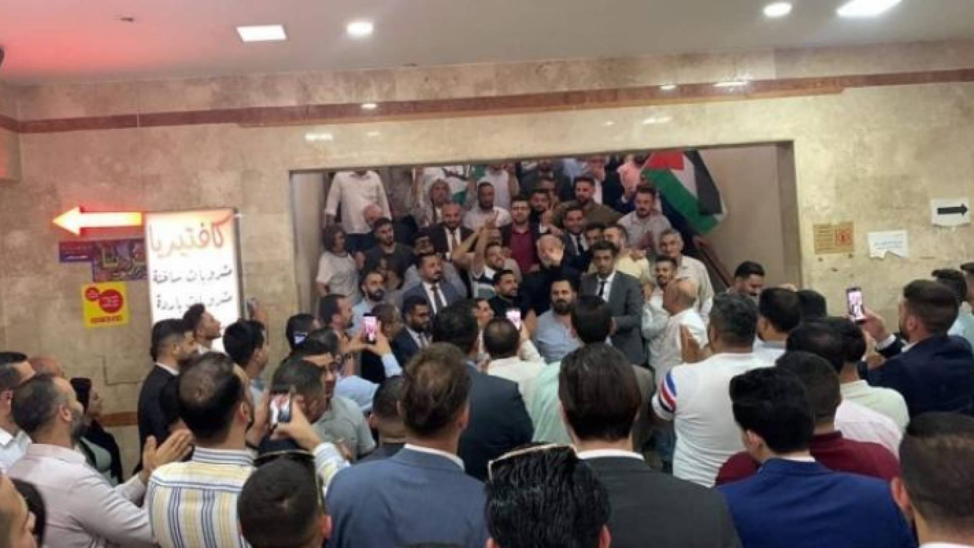 من اعتصام المحامين الفلسطينيين في محكمة صلح نابلس