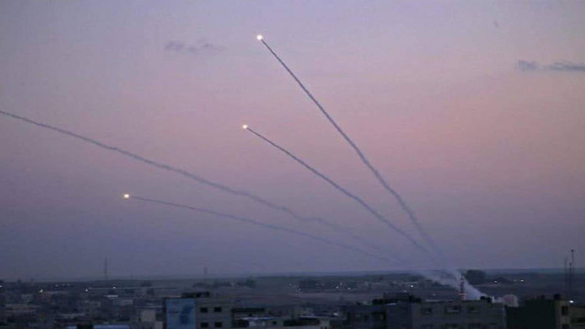 أرشفية للرشقات الصاروخية