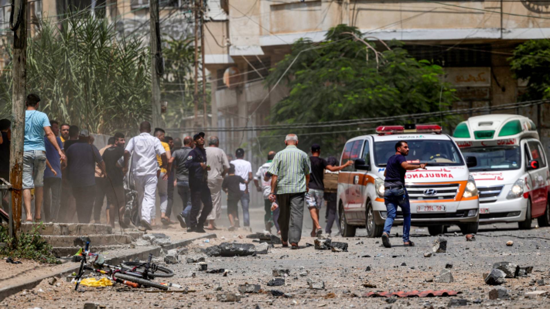 آثار الدمار الذي خلفه قصف الاحتلال على قطاع غزة