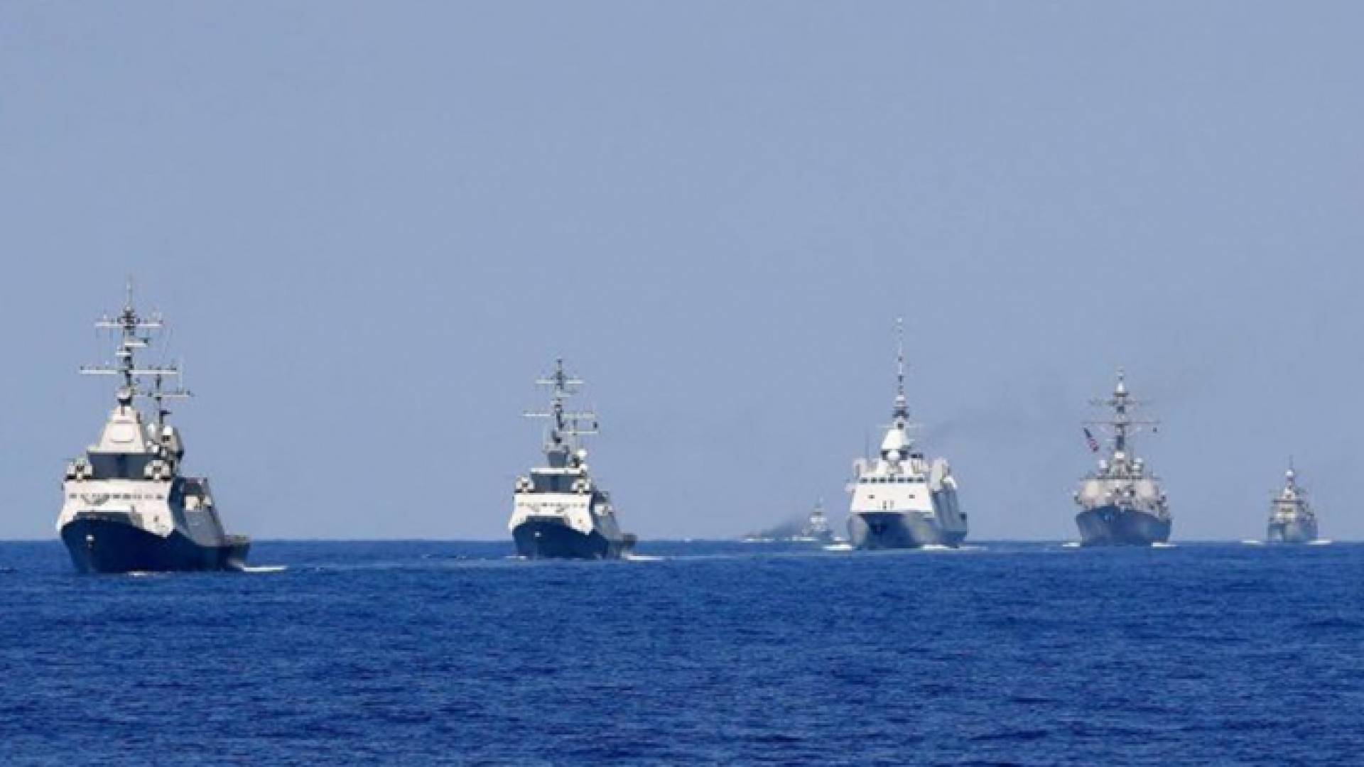 زوارق بحرية الاحتلال الإسرائيلي