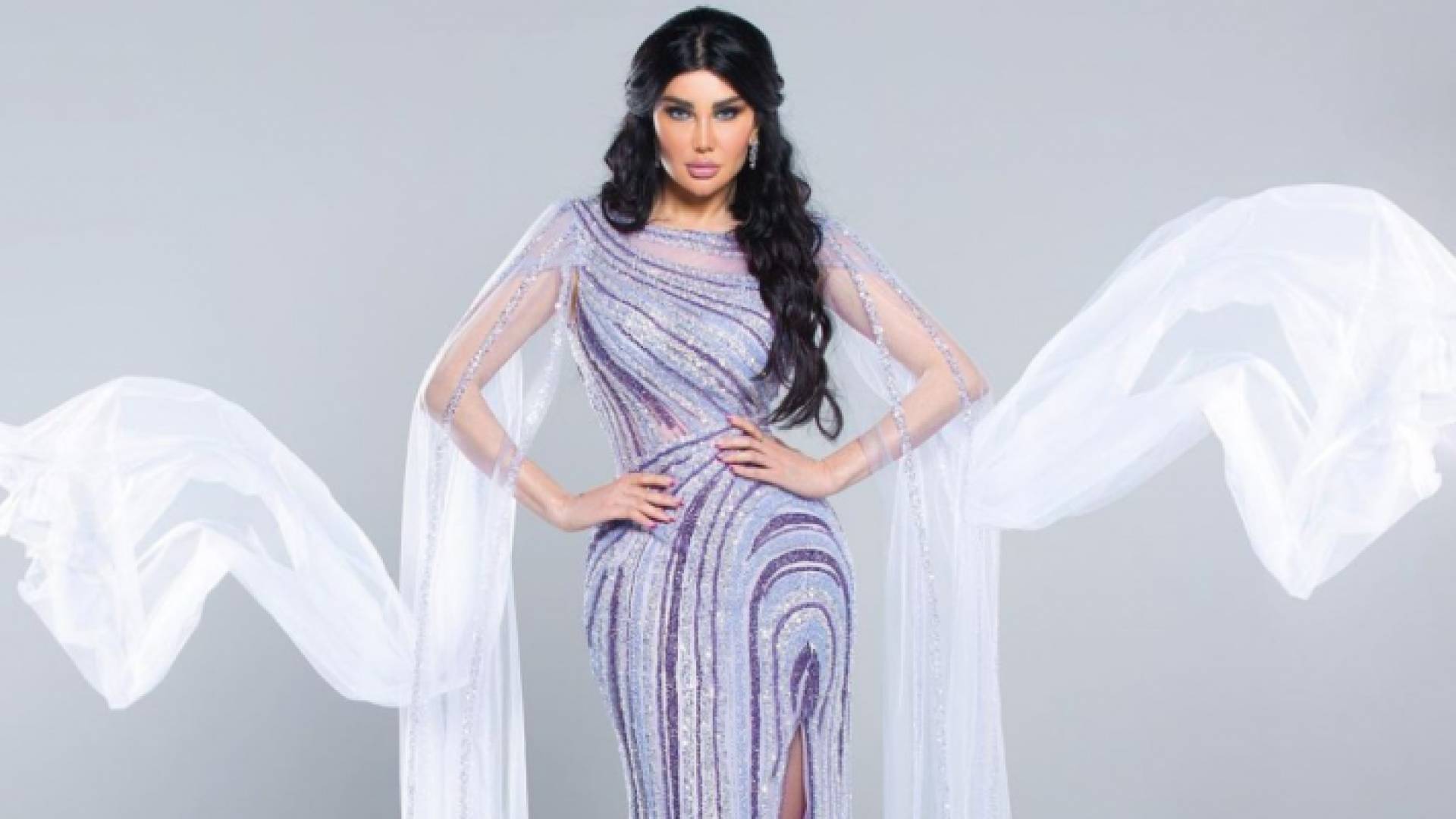 الفنانة السورية جيني إسبر