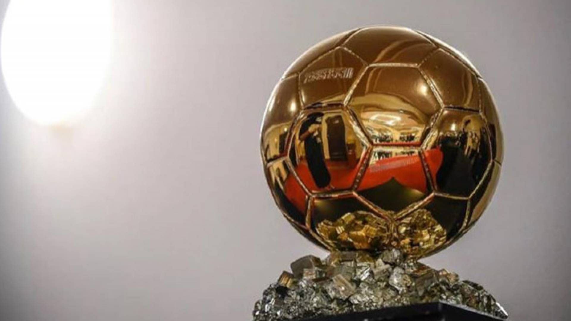 الكرة الذهبية