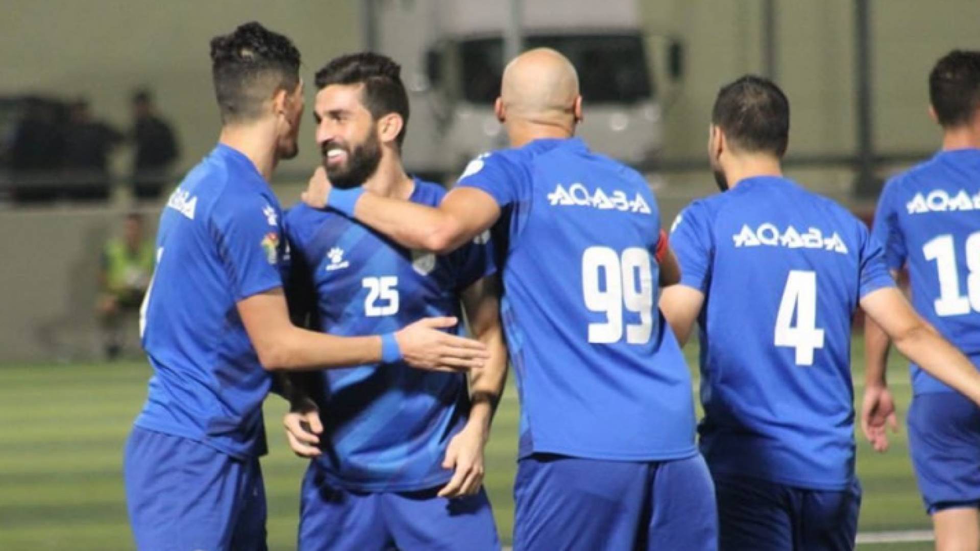 لاعبو شباب العقبة