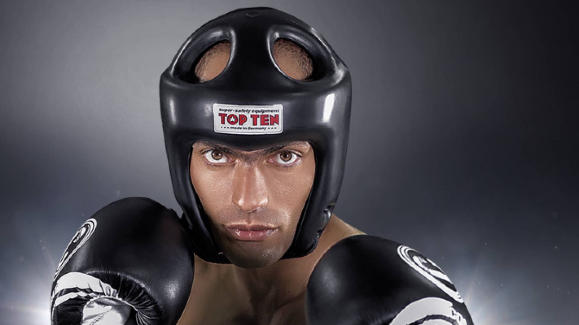 اللاعب عدي أبو حصوة