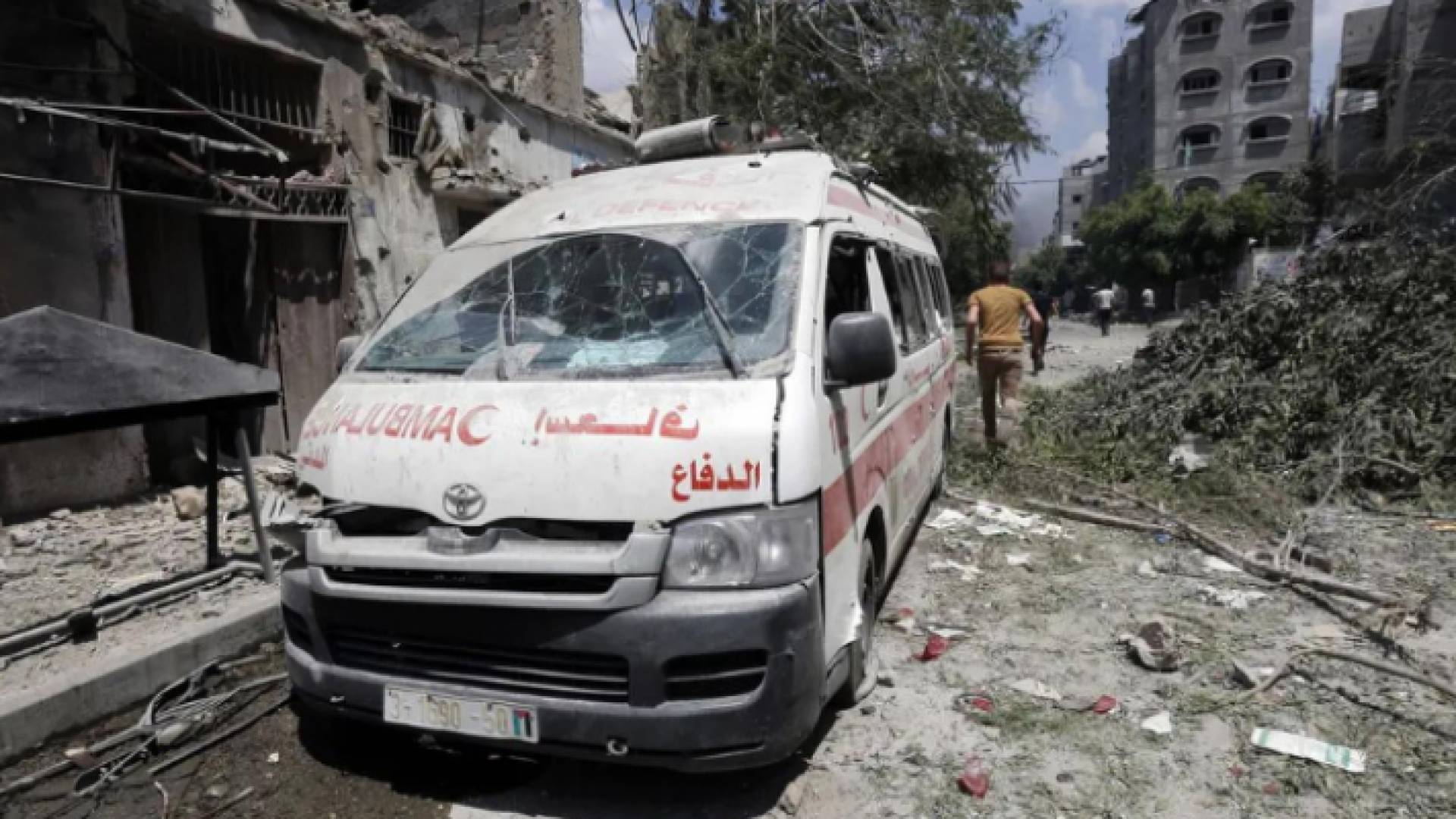 كوادر الدفاع المدني في غزة