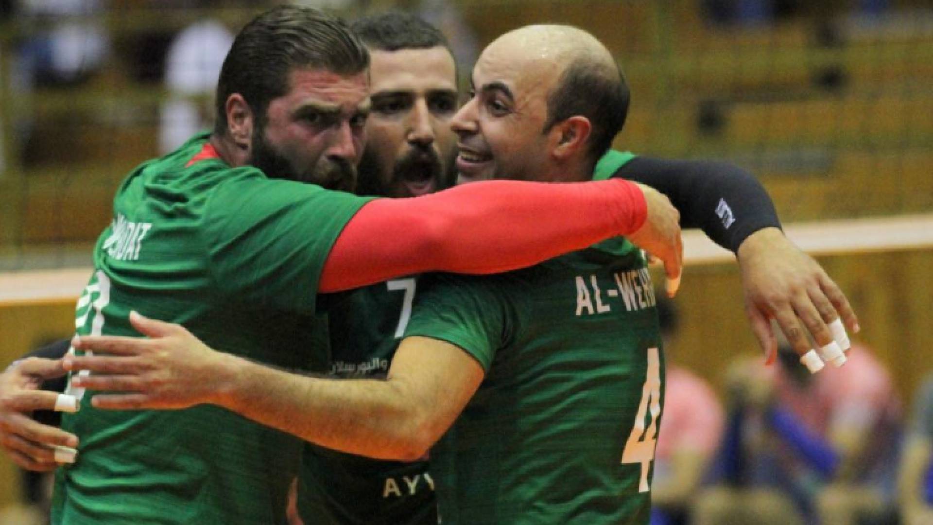 فريق الوحدات في أحد مبارياته لكرة الطائرة