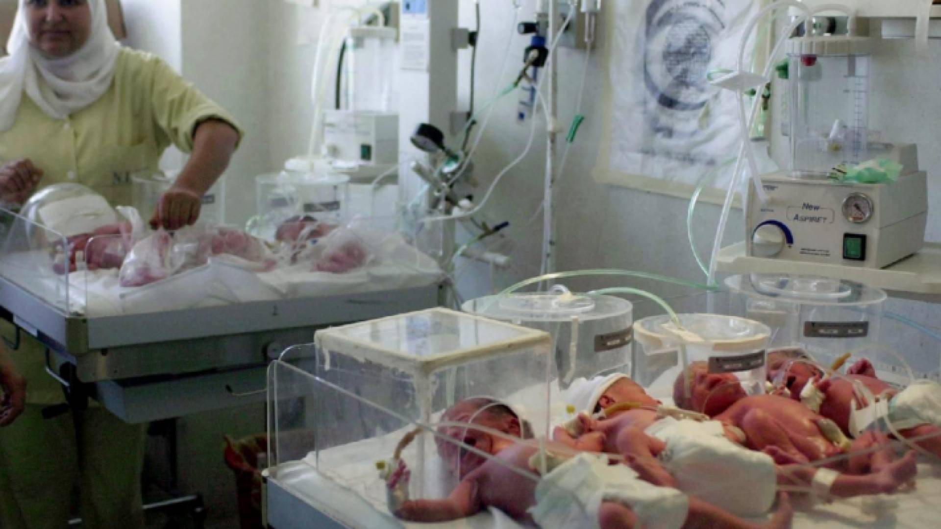 أطفال في الخداج