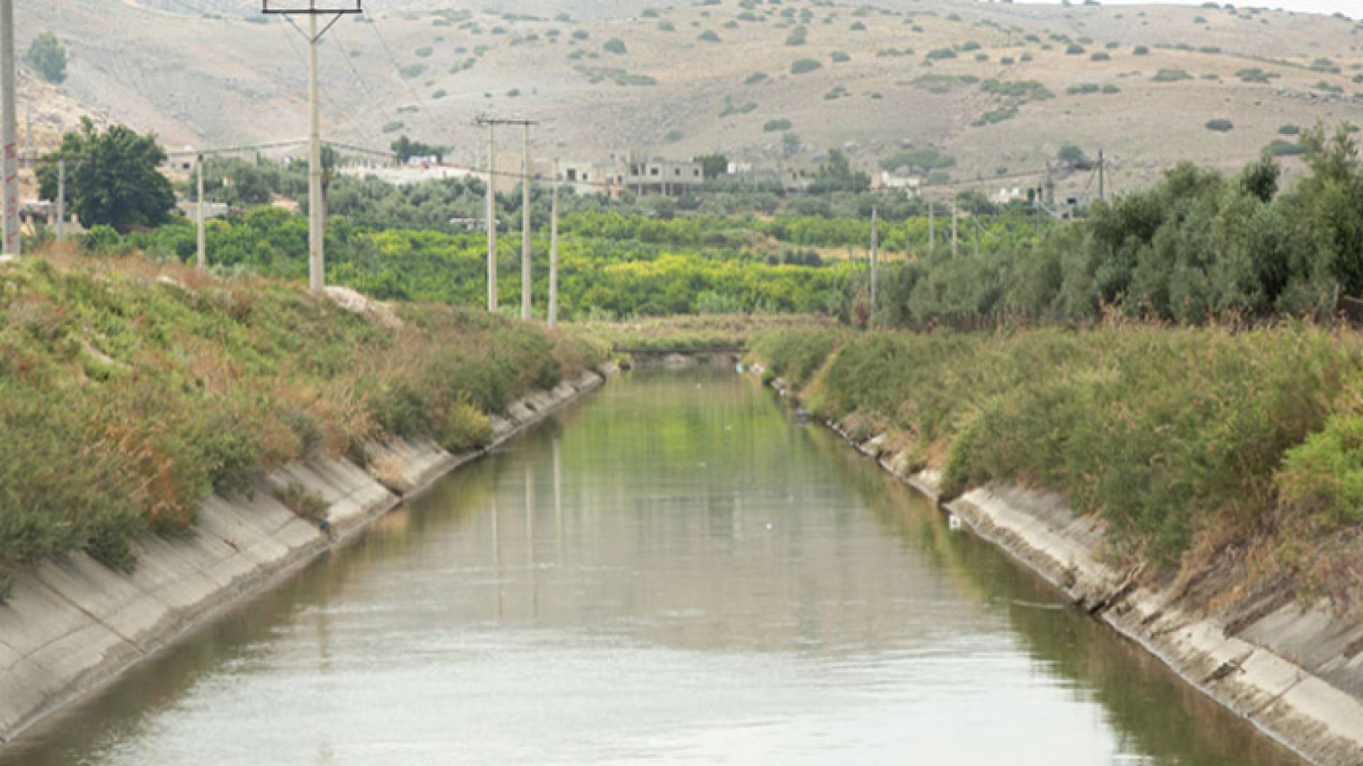 صورة لقناة الملك عبد الله في الأغوار