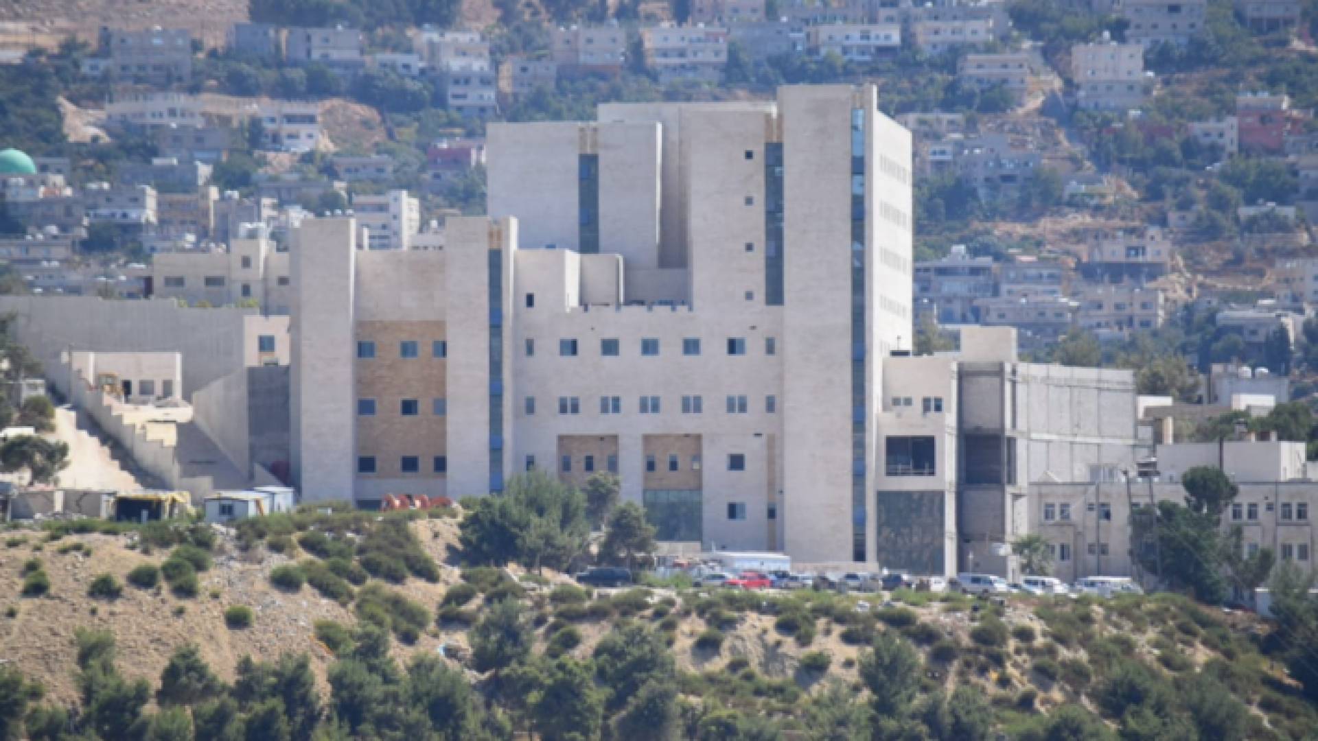 مستشفى إيمان الحكومي