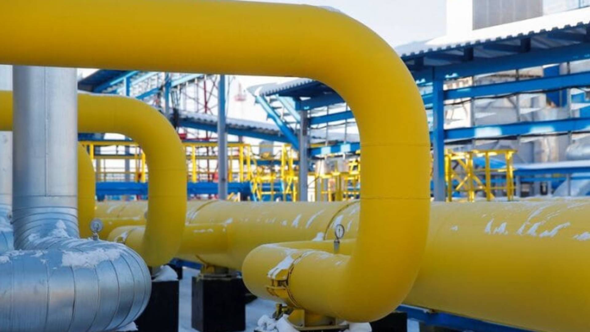 أنابيب لنقل الغاز