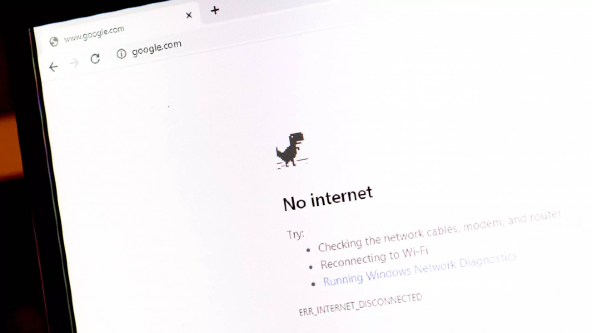 صورة تعبيرية لانقطاع خدمة الإنترنت