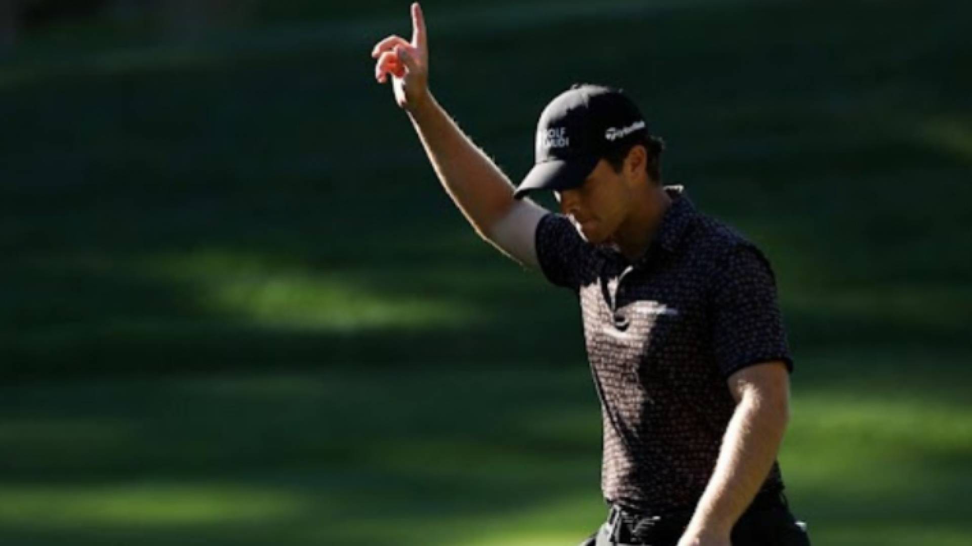 لاعب المنتخب الوطني للجولف شيرجو الكردي