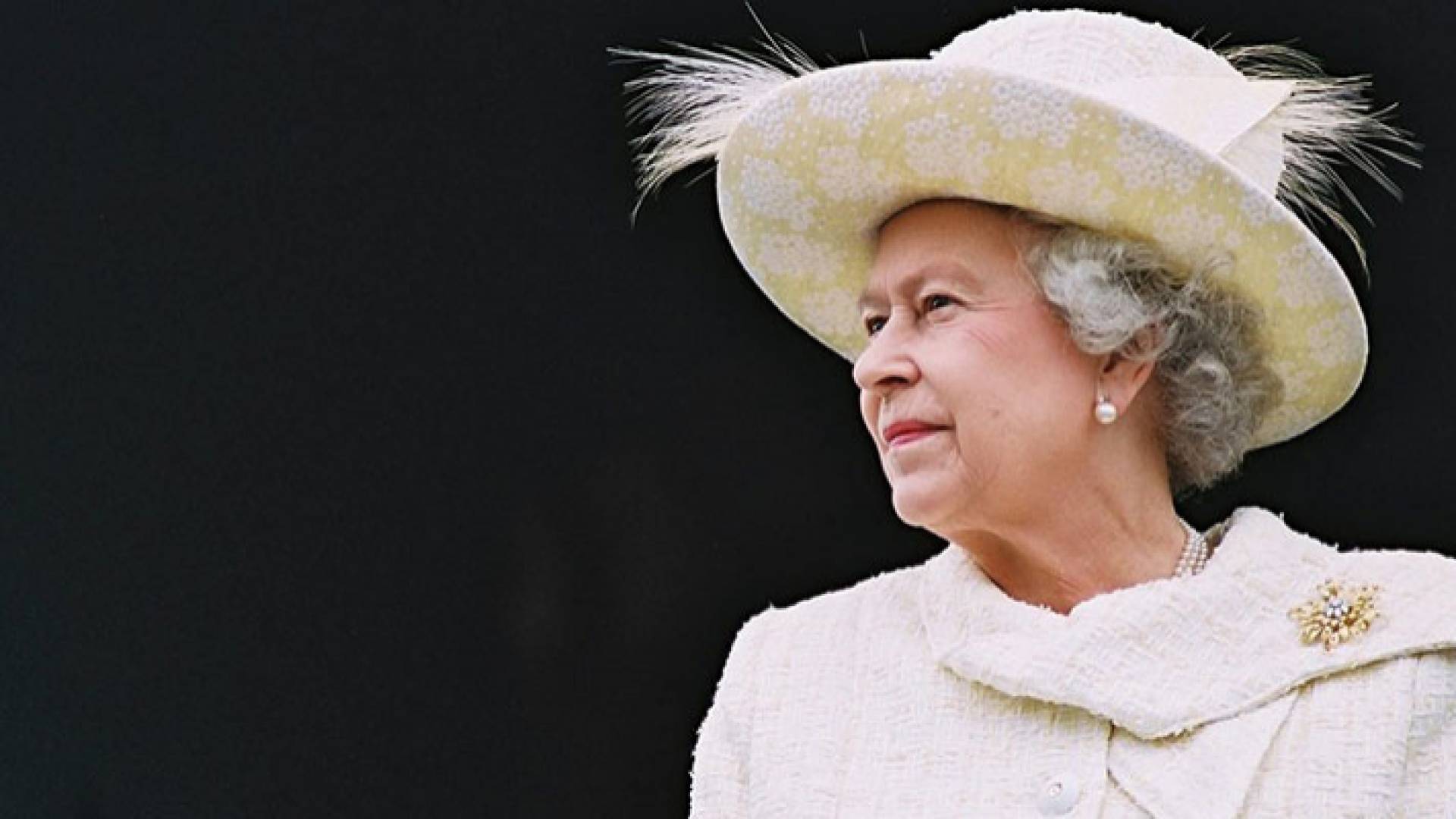 ملكة بريطانيا إليزابيث الثانية