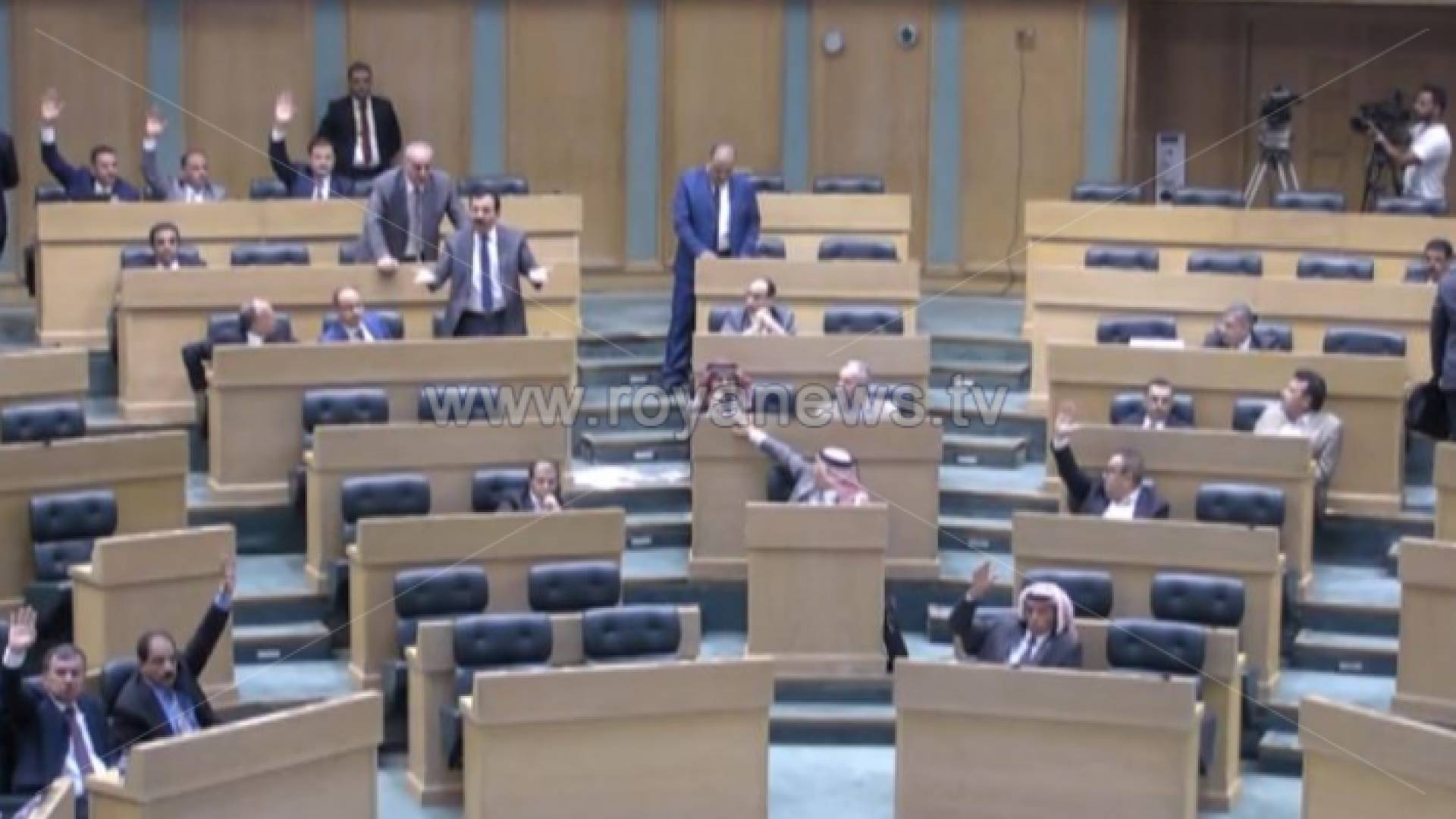 الصورة من المشادة