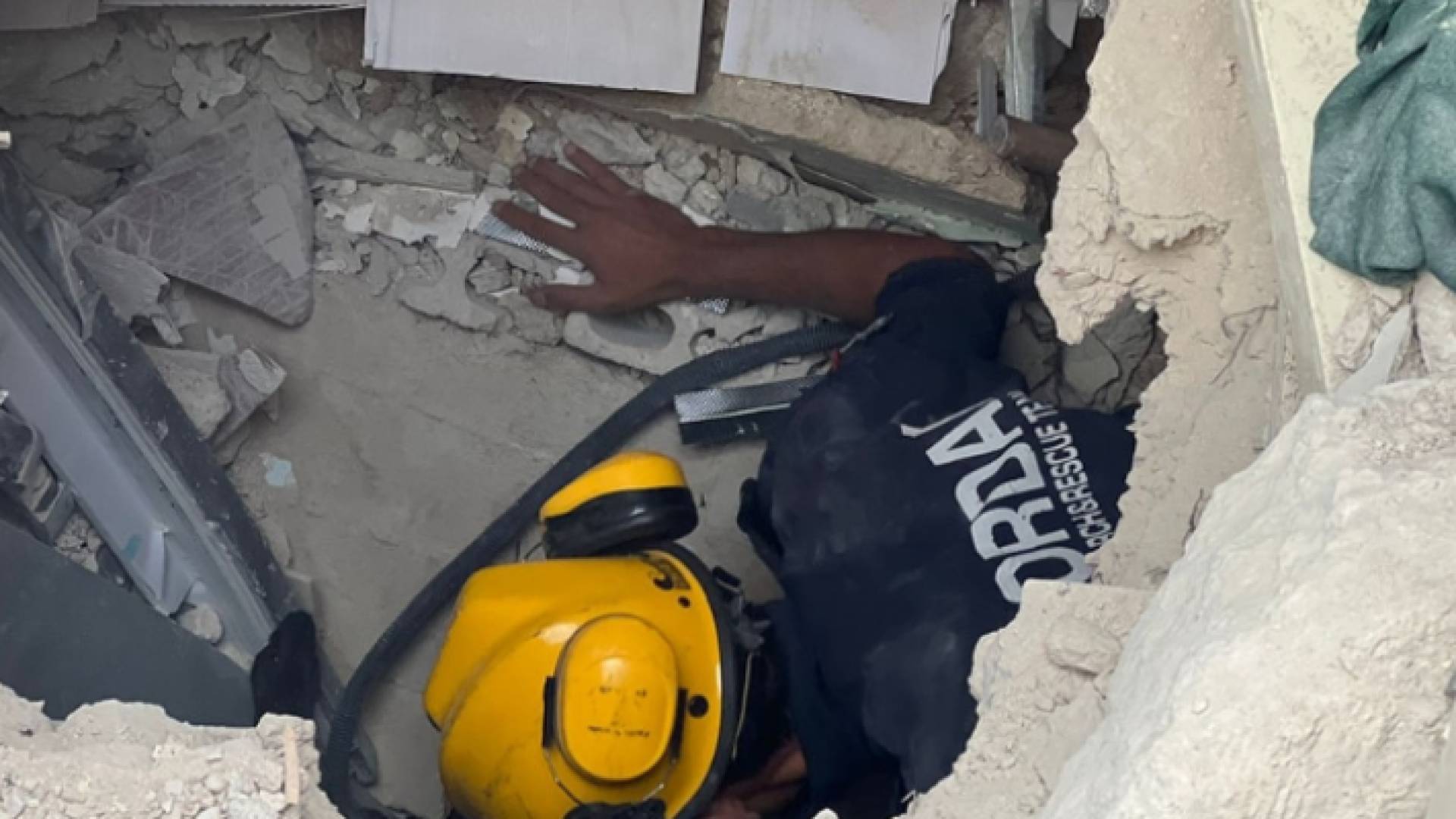 كوادر الدفاع المدني