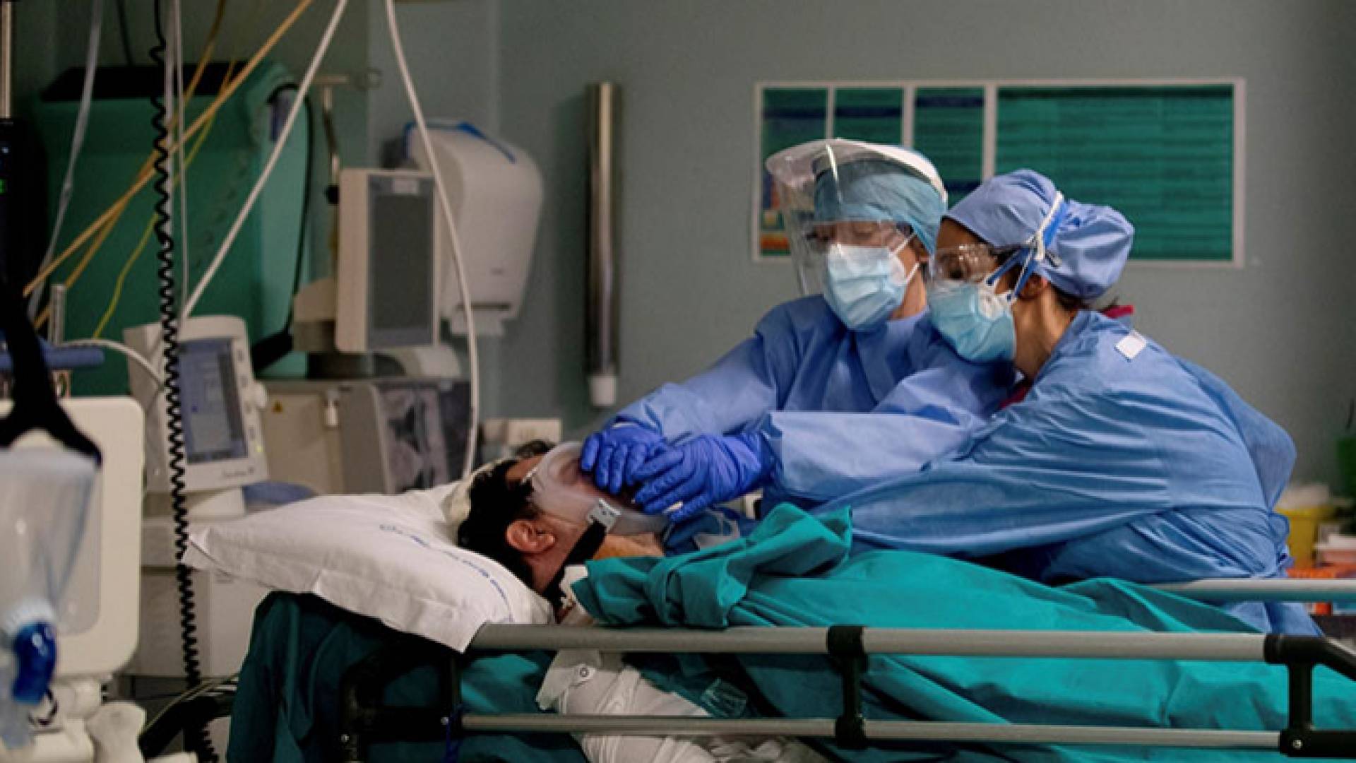 معالجة مصاب بفيروس كورونا