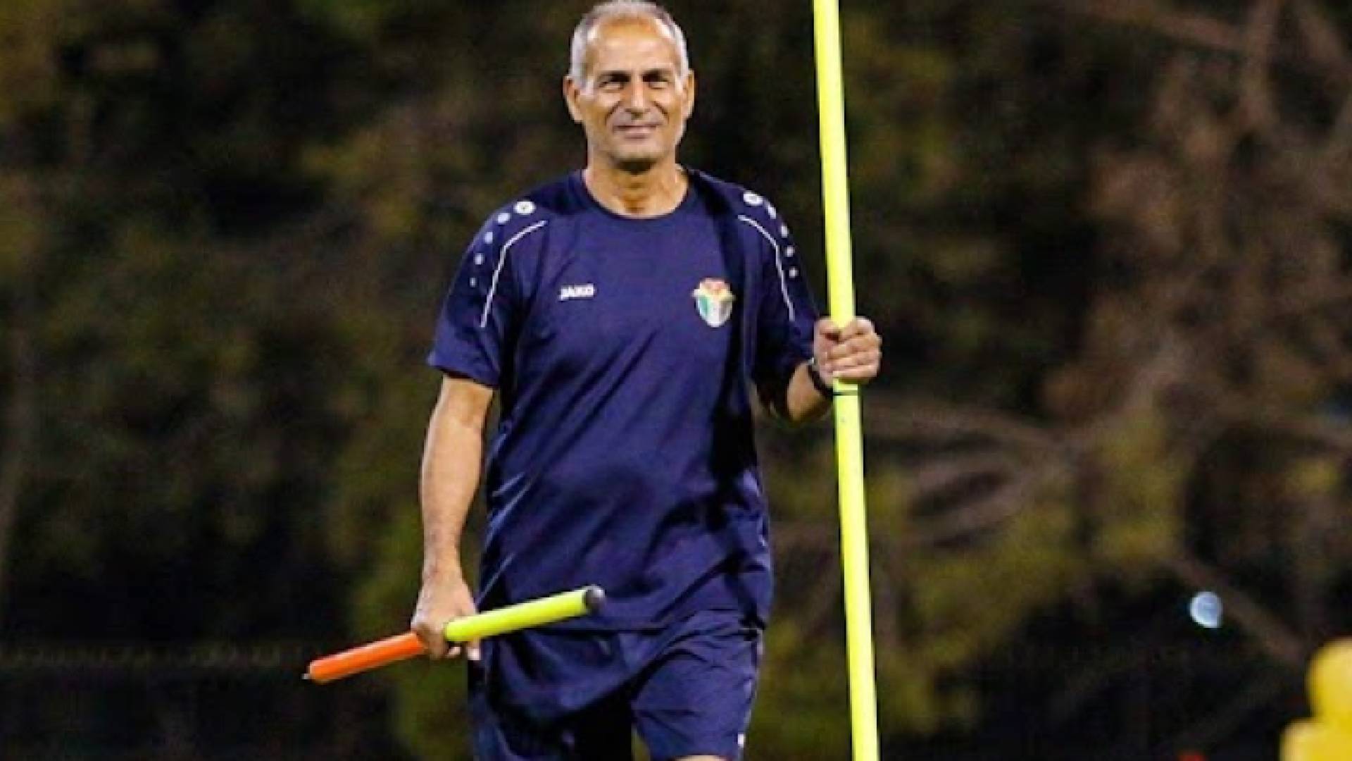 مدرب المنتخب الوطني للشباب إسلام ذيابات