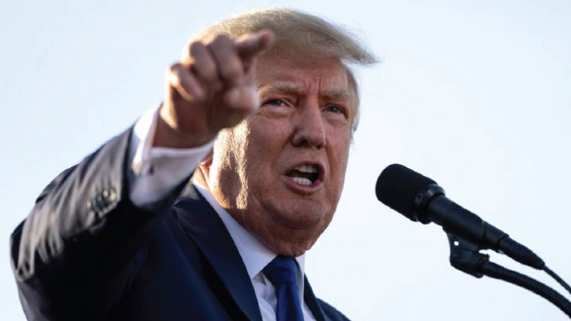 الرئيس الأمريكي السابق دونالد ترمب