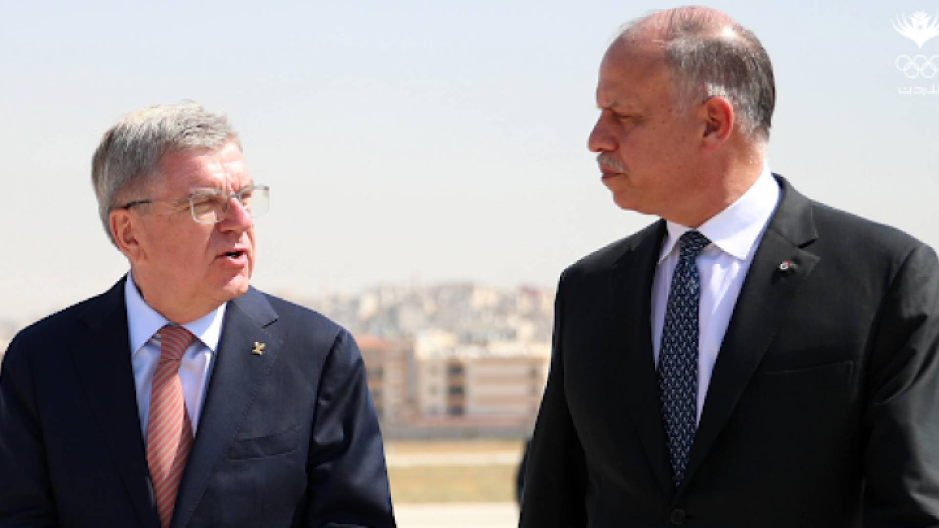 الأمير فيصل بن الحسين خلال لقاء رئيس اللجنة الأولمبية الدولية الدكتور توماس باخ