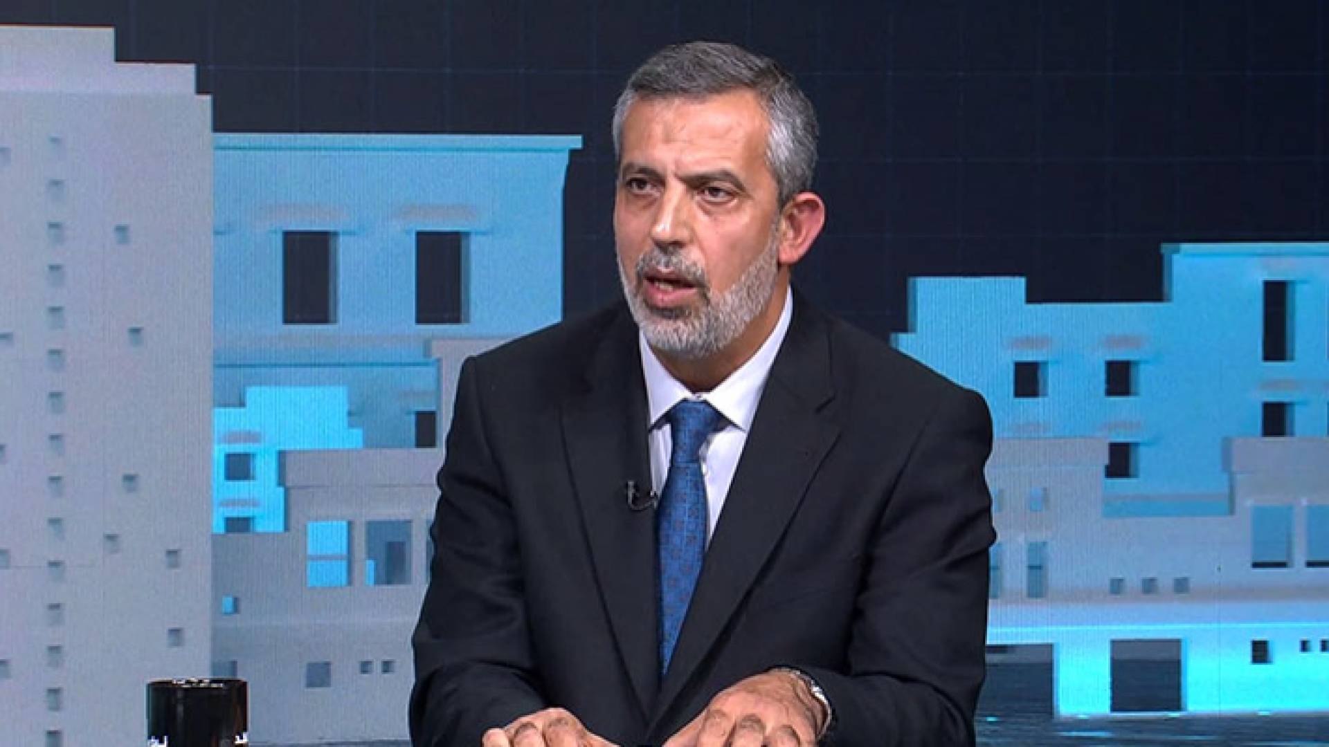 نقيب المحامين يحيى أبو عبود،