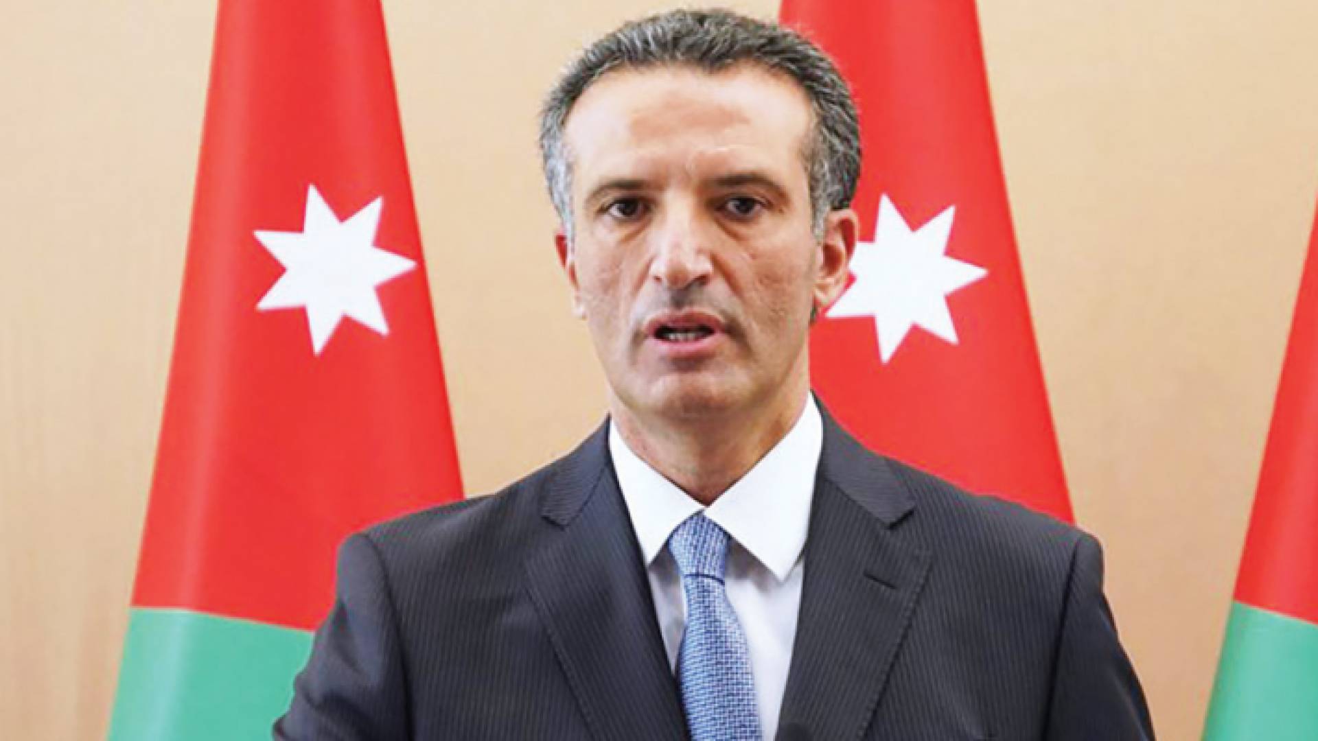 وزير السياحة والآثار نايف الفايز