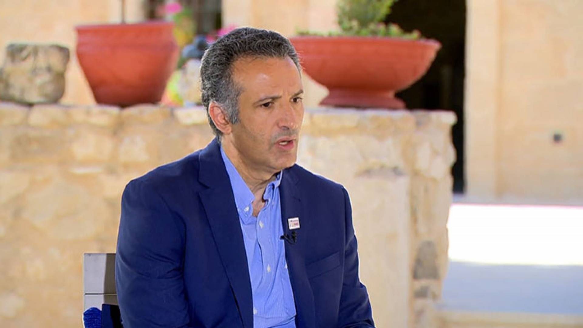 وزير السياحة والآثار نايف حميدي الفايز