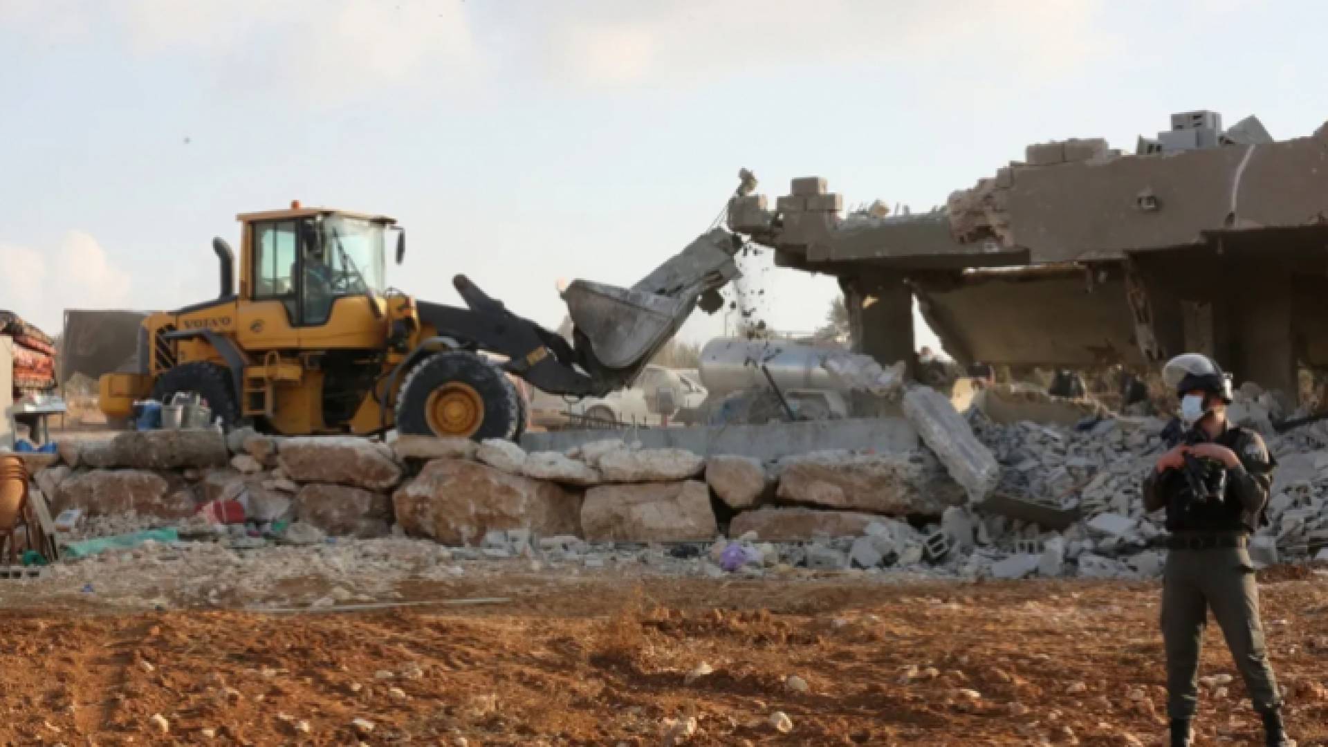 آليات الاحتلال أثناء هدم منازل للفلسطينيين - أرشيفية