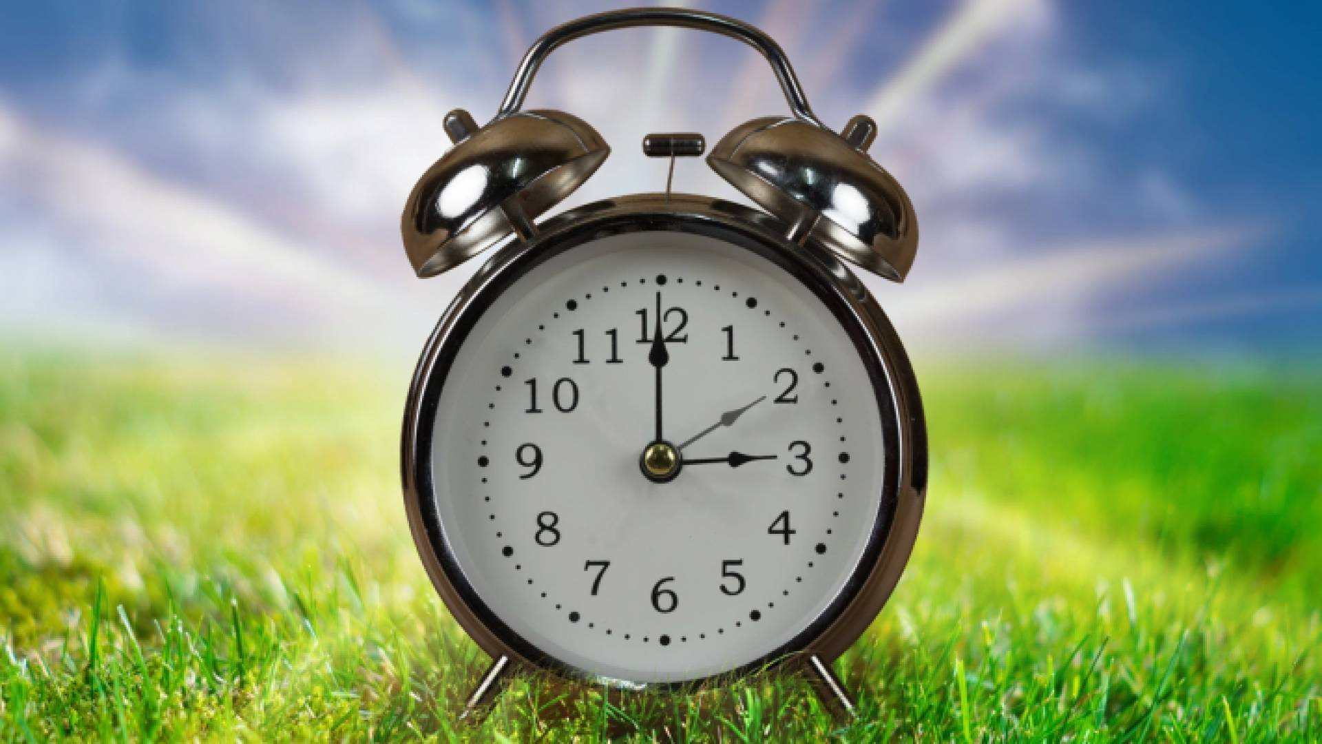 ساعة - تعبيرية