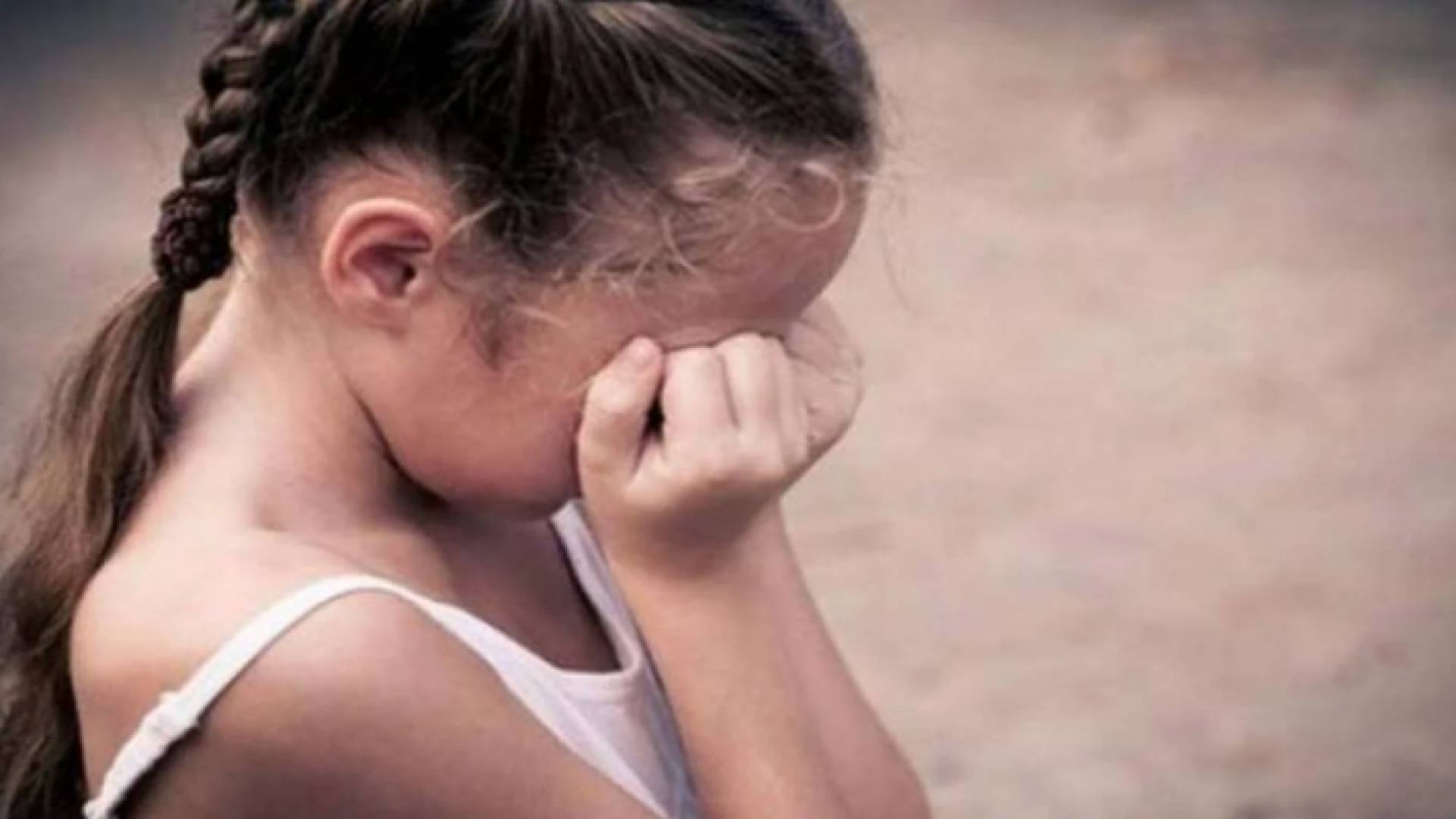 طفلة تبكي - تعبيرية