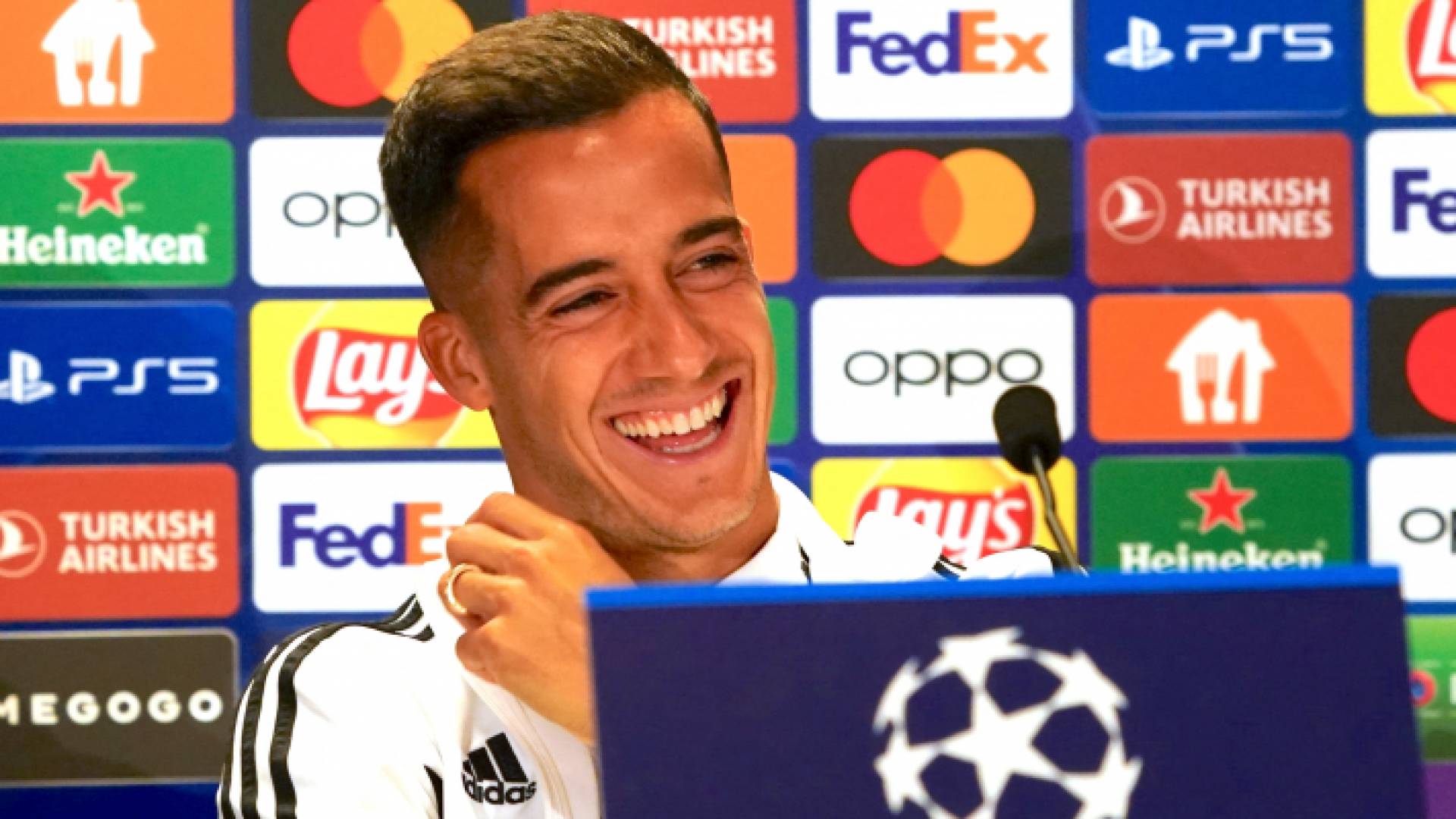 فاسكيز من المؤتمر الصحفي الخاص بمواجهة شاختار الأوكراني