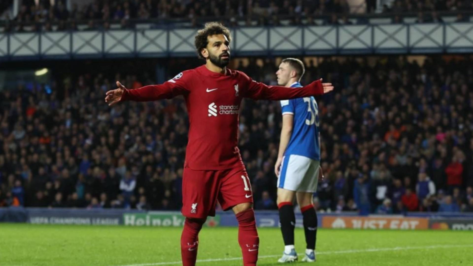 النجم المصري ولاعب نادي ليفربول الإنجليزي محمد صلاح