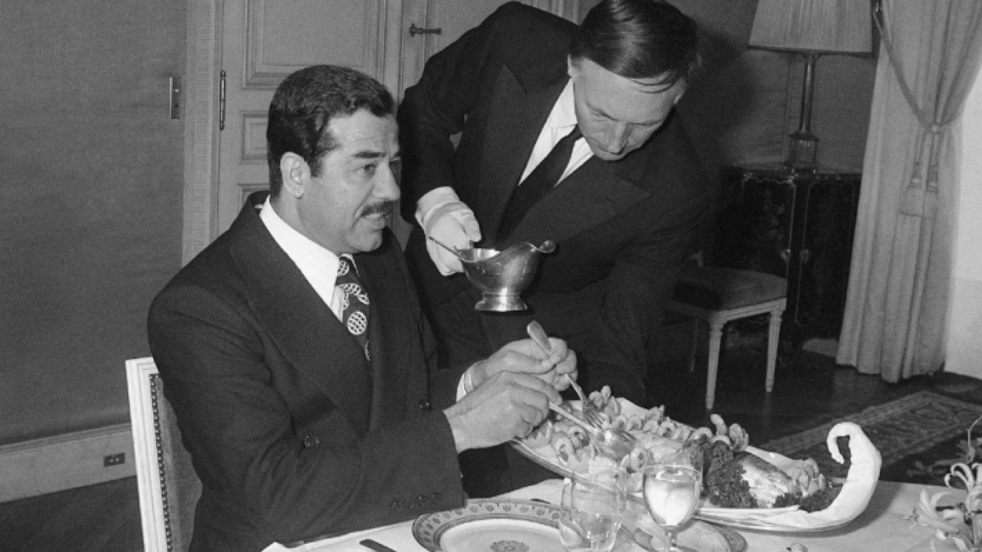 الصورة المتداولة للرئيس العراقي السابق صدام حسين