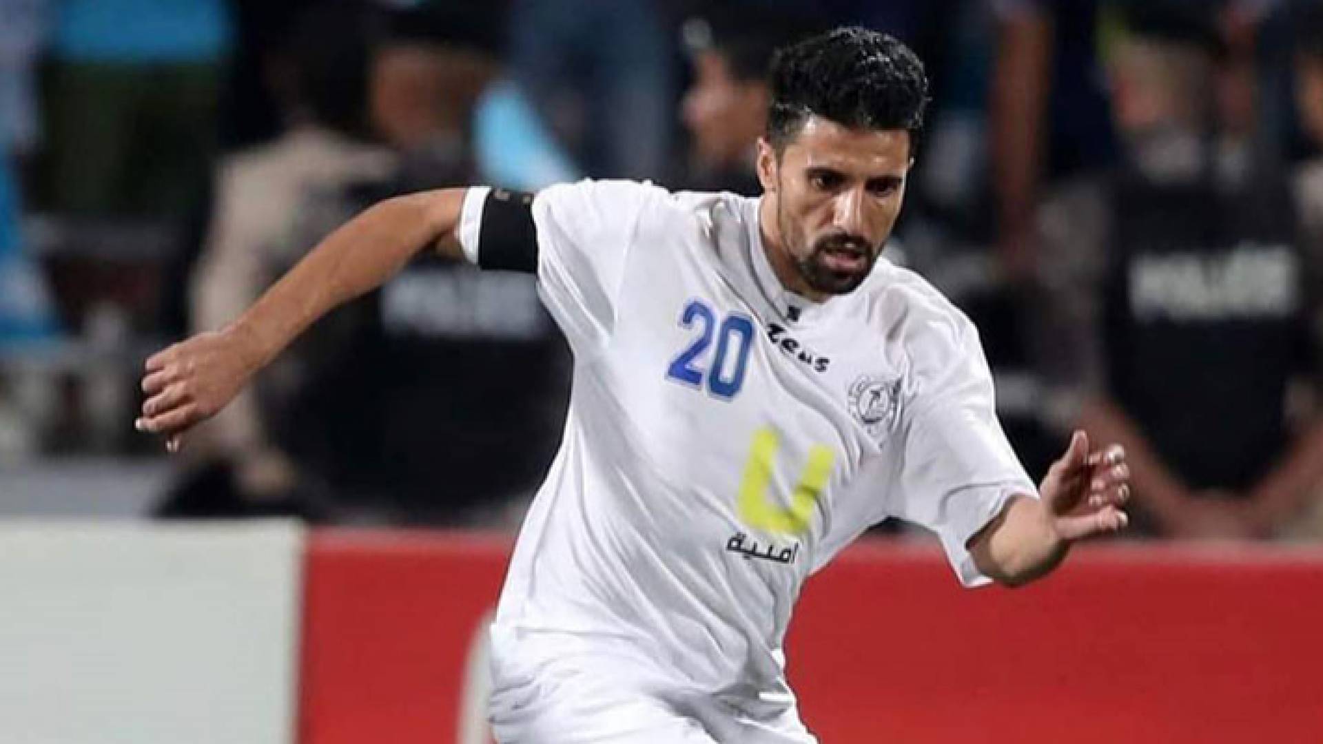 لاعب نادي الرمثا حمزة الدردور