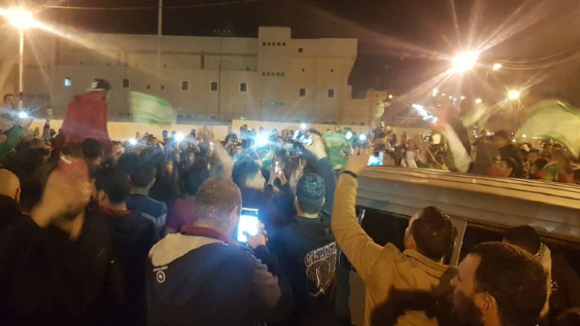 جماهير الوحدات