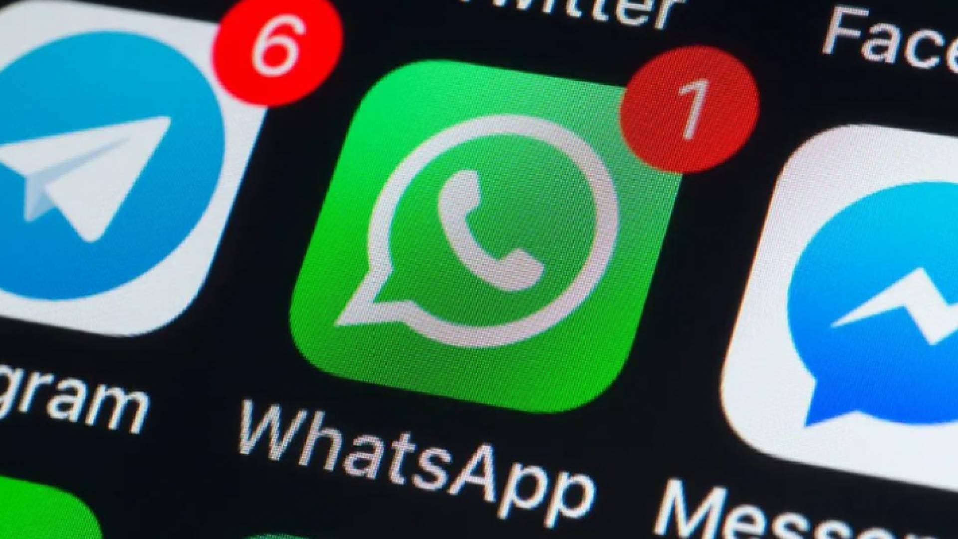 صورة لمواقع التواصل الاجتماعي من بينها واتساب