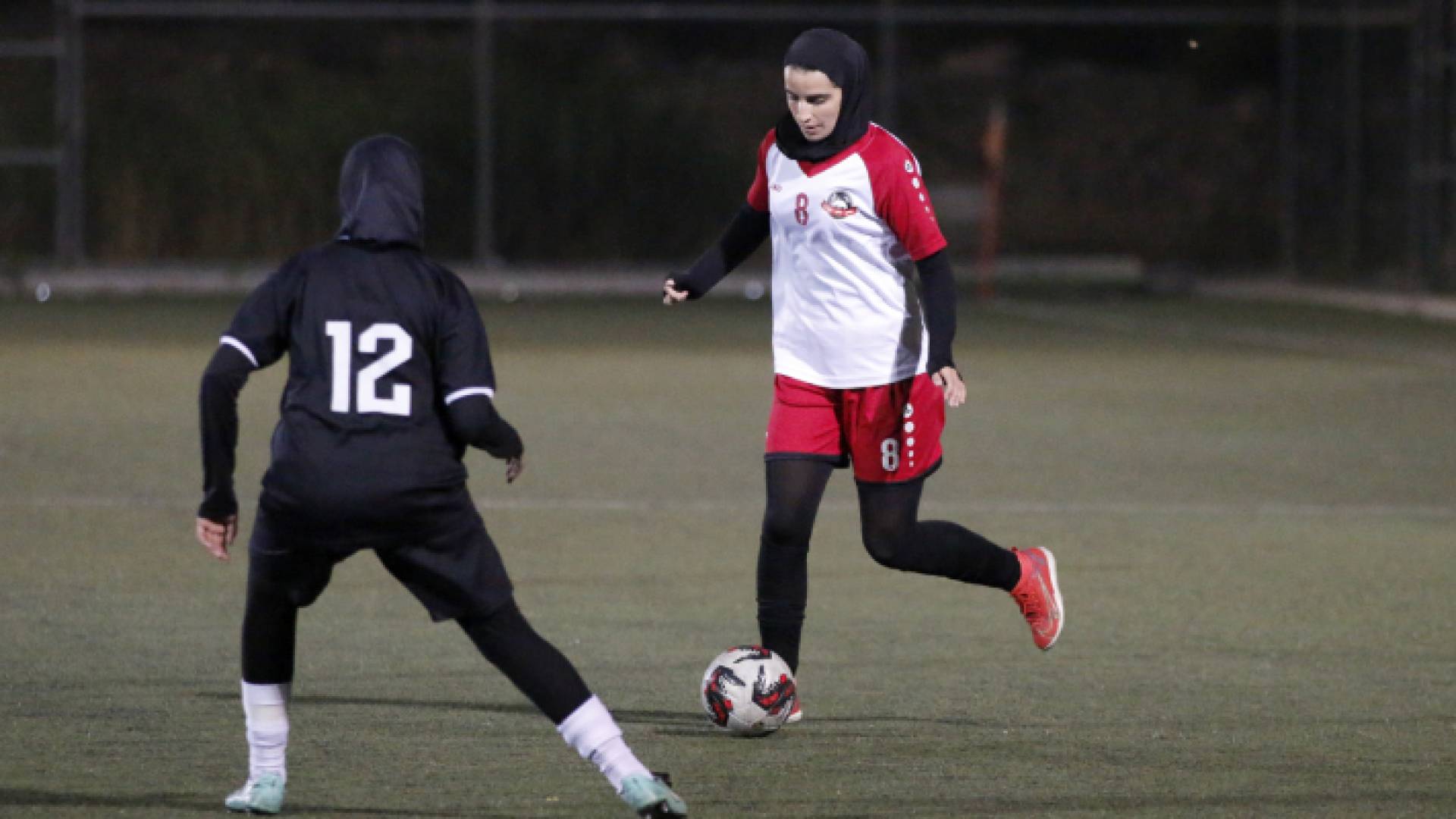 من مواجهات الجولة العاشرة