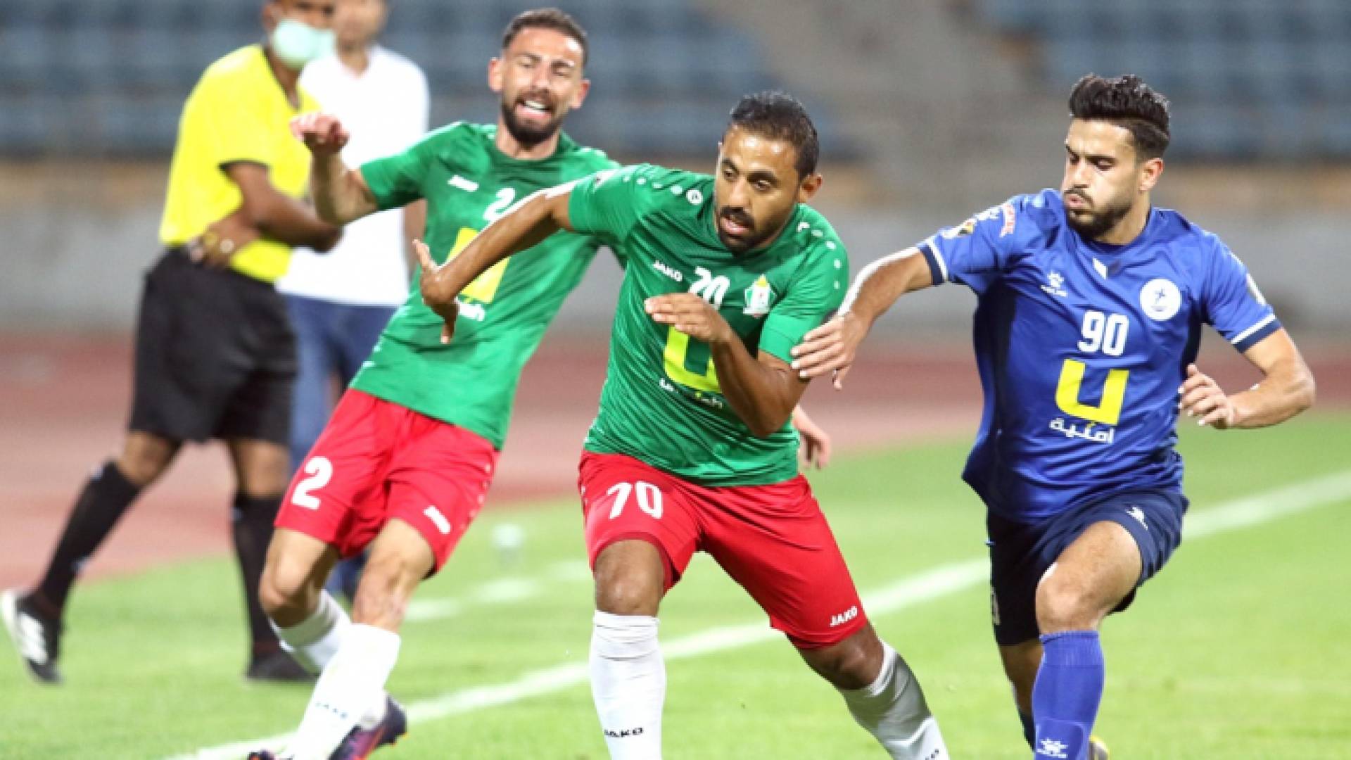 من مواجهة سابقة بين الوحدات والرمثا