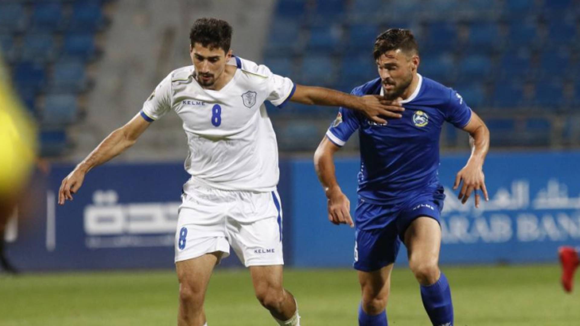 من مباراة سابقة جمعت الفريقين