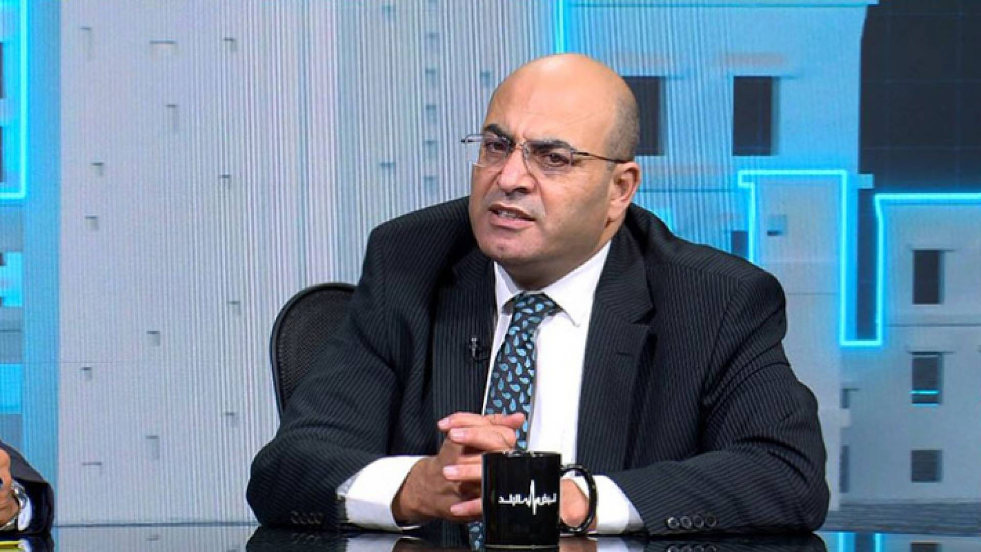 أمين عام وزارة الشؤون السياسية والبرلمانية الدكتور علي الخوالدة