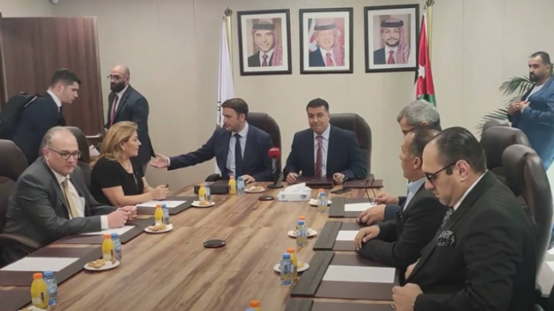 جانب من الاجتماع