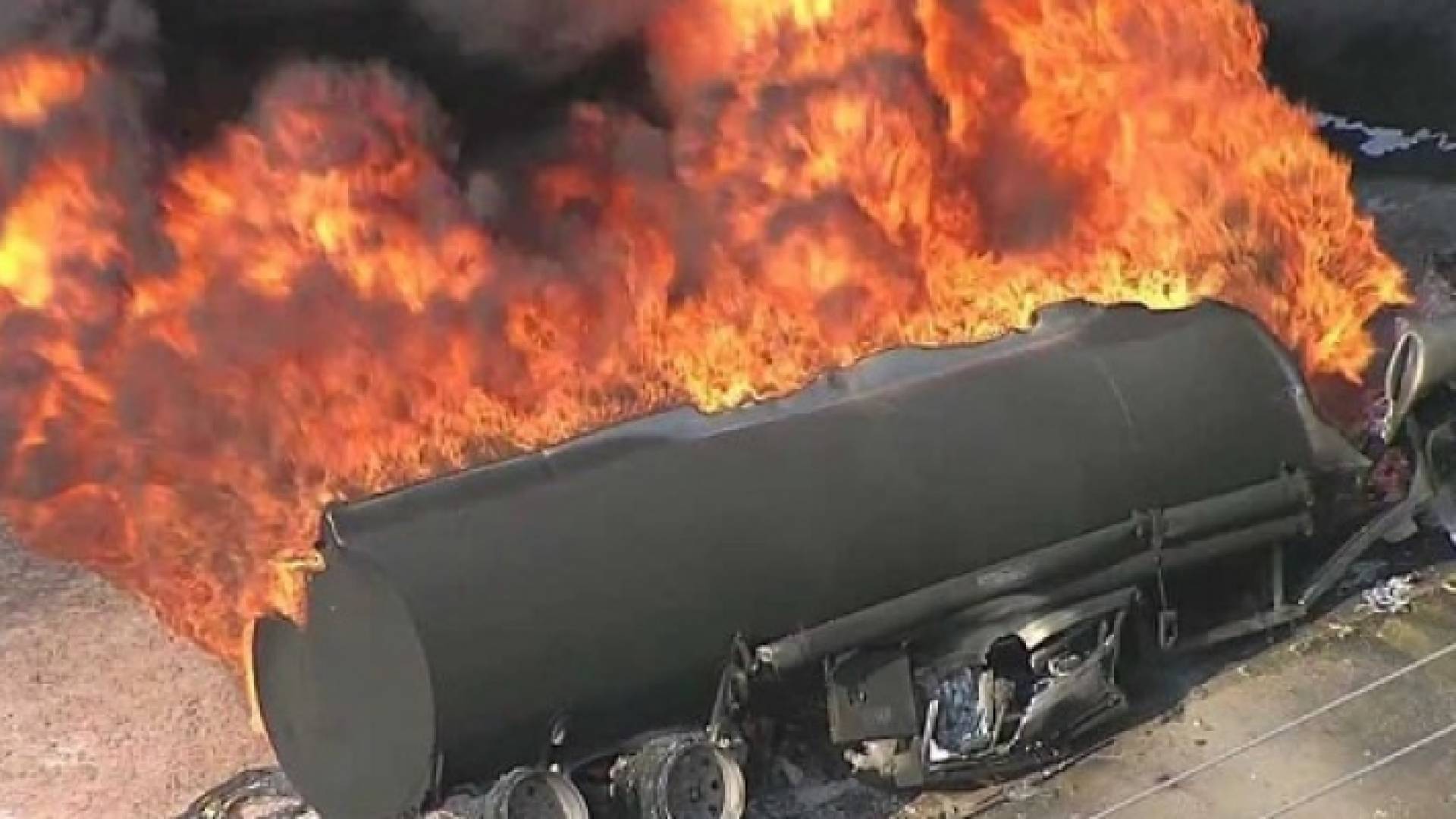 انفجار ناقلة وقود في الهند