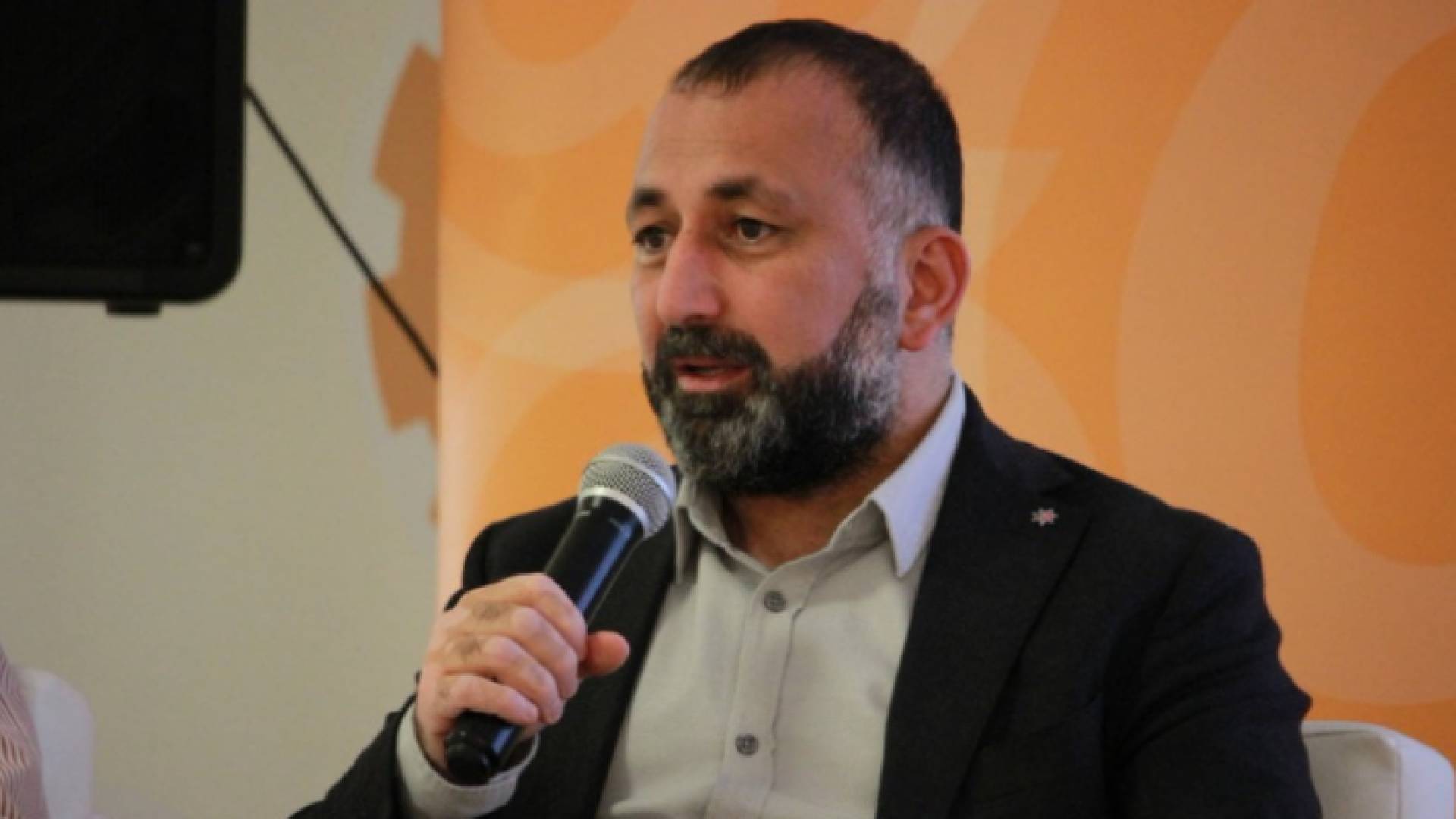 رئيس نادي الوحدات بشار الحوامدة