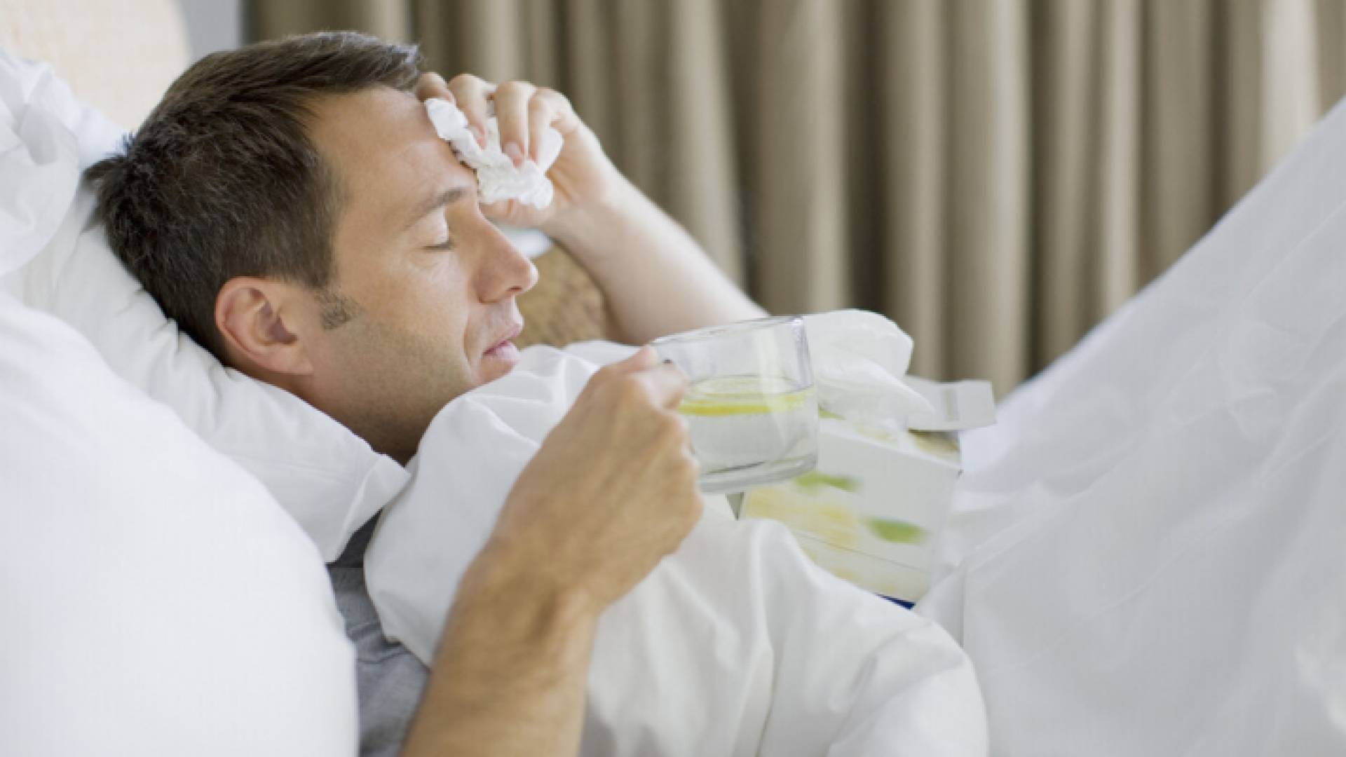 شخص مصاب بالأنفلونزا