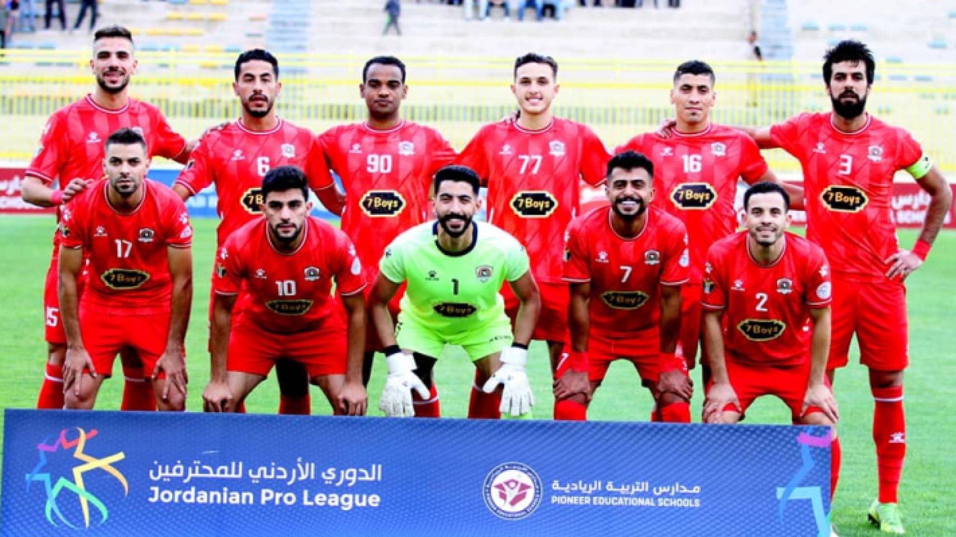 لاعبو فريق الجزيرة