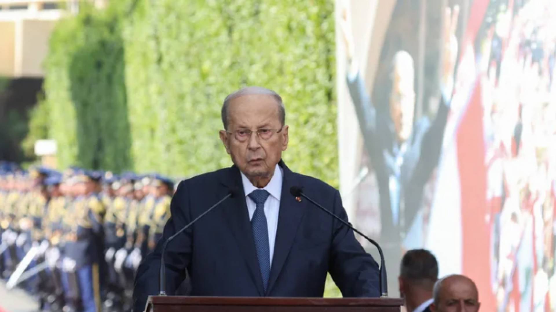 الرئيس اللبناني السابق ميشال عون